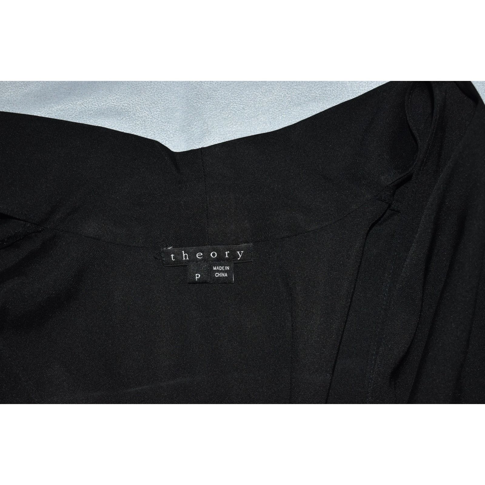 Theory THEORY Black Silk Blend Wrap Front Effect LS Blouse Top Sz P Size XS / US 0-2 / IT 36-38 - 3 Thumbnail