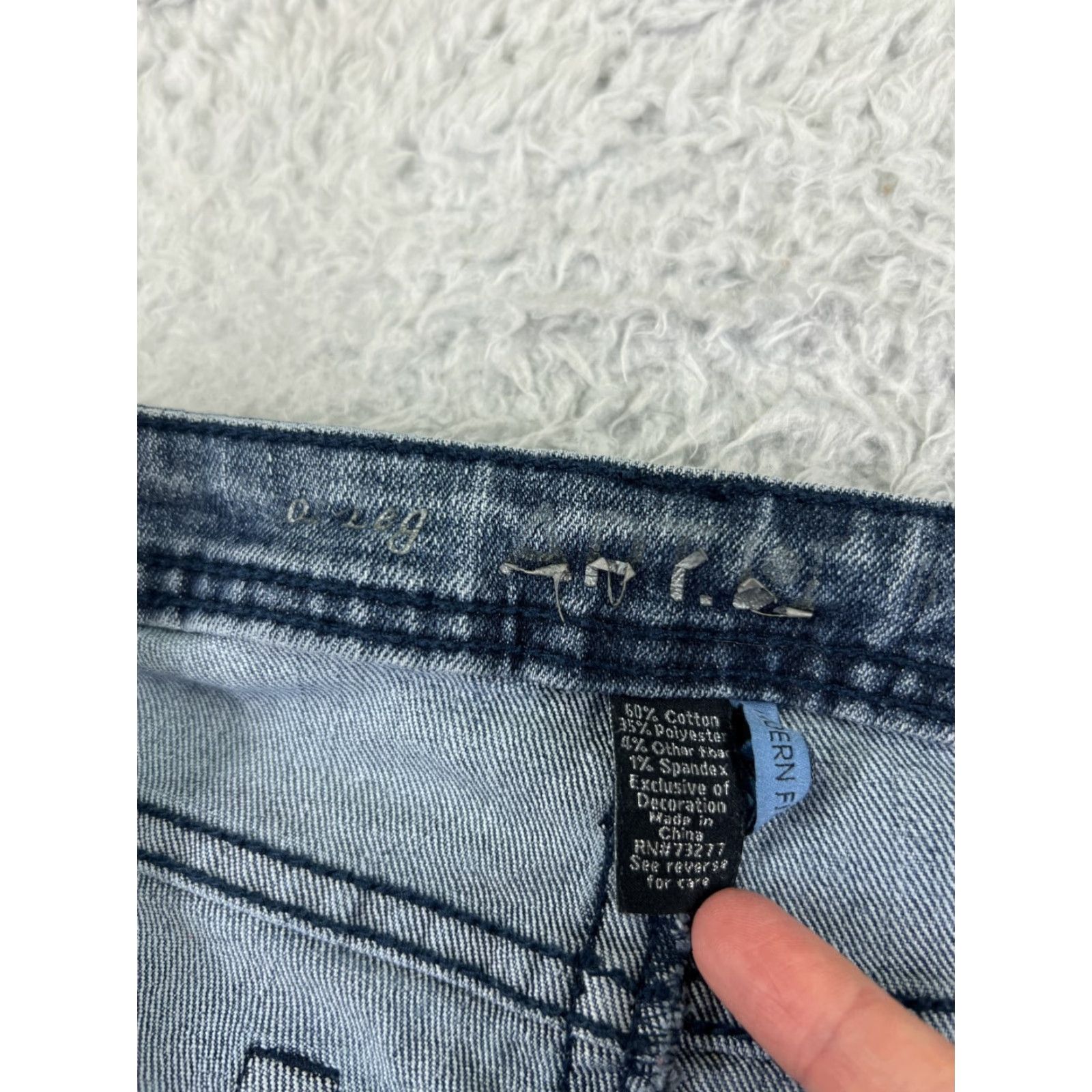 Apt. 9 Apt. 9 Women's Jeans Bootcut Cotton Blend Stretch Blue Denim 29 Waist, Low Rise, Embroidered Accents, 5-Pocket Lifetime Vintage Style Size 29" - 3 Thumbnail