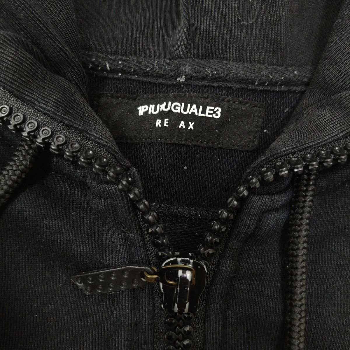 Japanese Brand Japanese 1piu1uguale3 Relax Small Logo Full Zip Hoodie Size US M / EU 48-50 / 2 - 11 Thumbnail