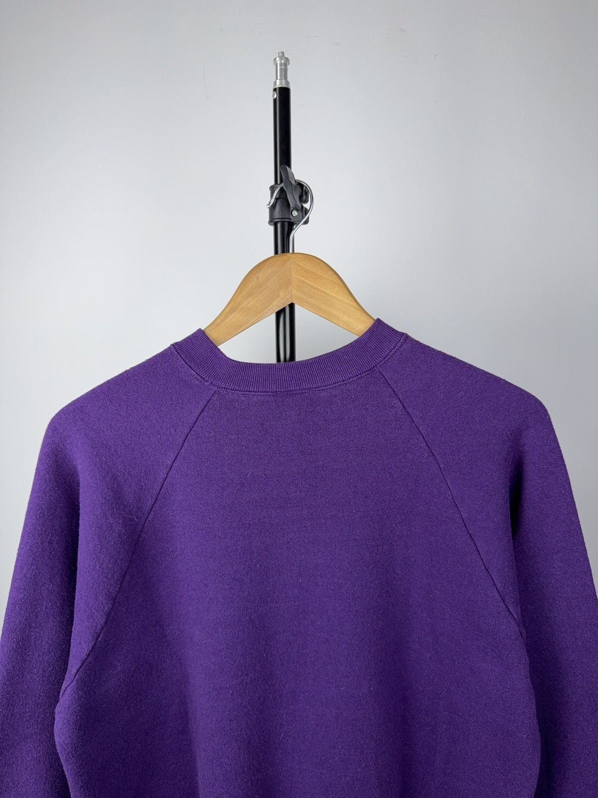 Vintage Vintage DODDS Teachers Sweatshirt Purple Globe Graphic Size US S / EU 44-46 / 1 - 6 Thumbnail