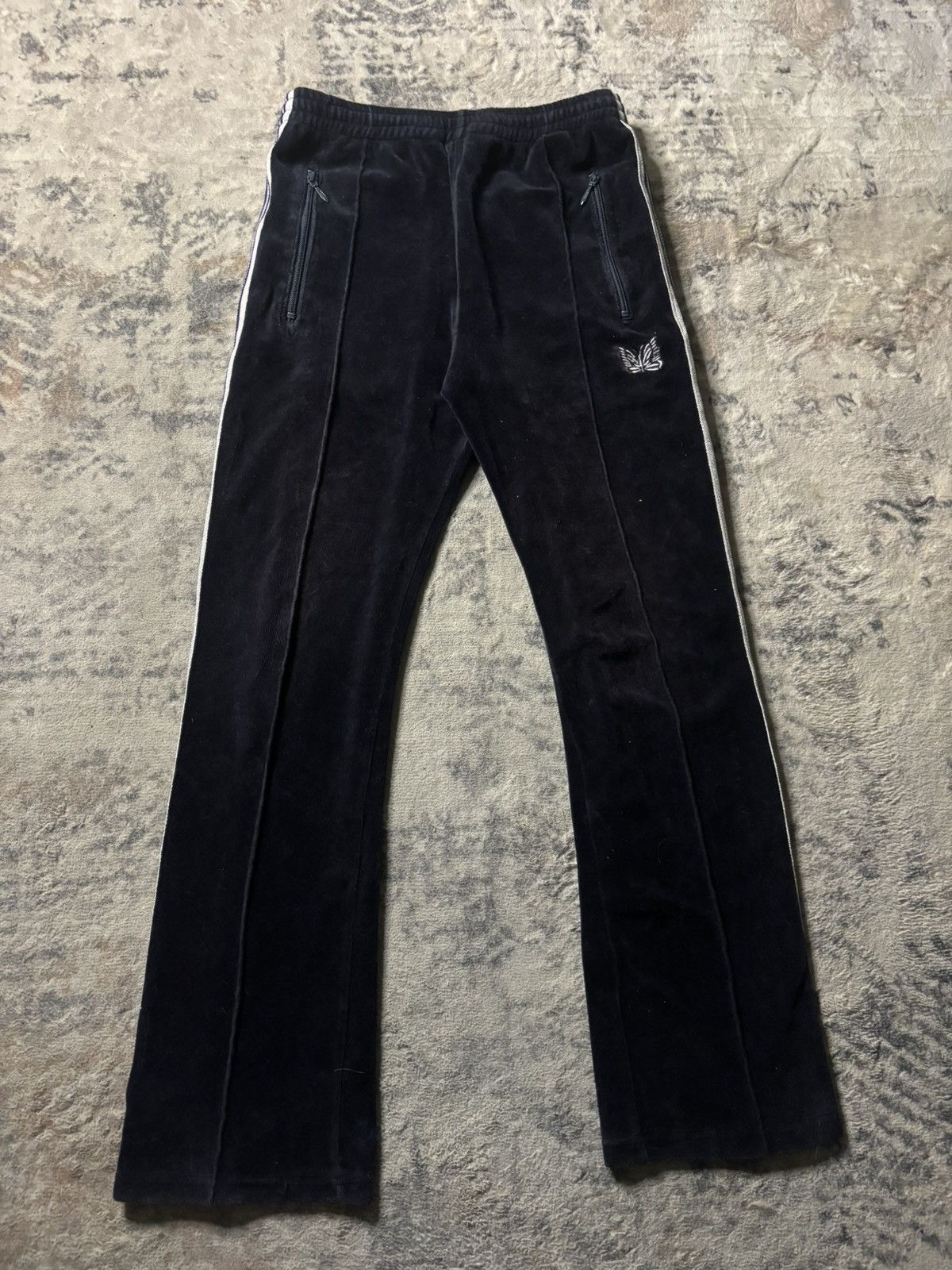 Needles Needles Velour Butterfly sweatpants Size US 29 - 1 Thumbnail