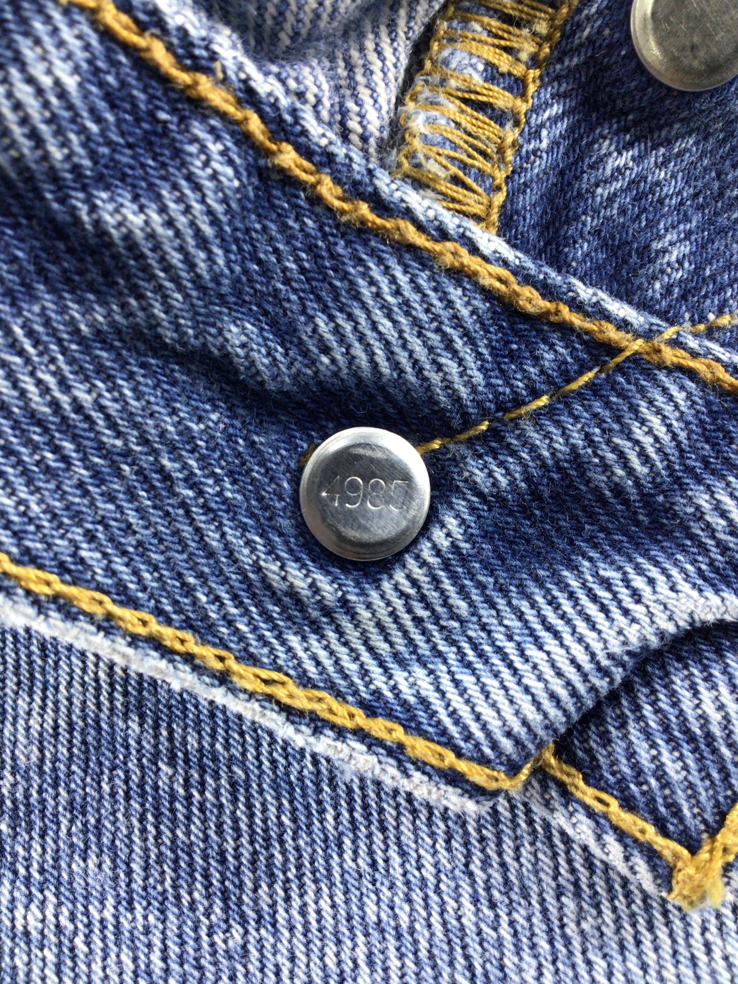 Levi's Vintage Levis 501 Jeans Stone Wash Denim -J344 Size US 37 - 8 Thumbnail