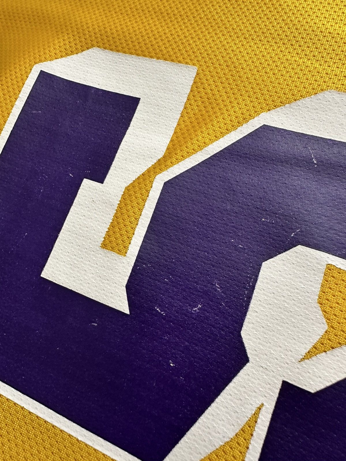 Champion × NBA × Vintage Rare Eddie Jones Vintage 90s Lakers Champion Jersey #25 Size US L / EU 52-54 / 3 - 6 Thumbnail