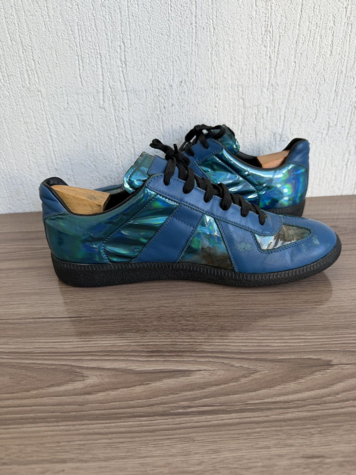 Maison Margiela Iridescent Gats trainers Size US 10 / EU 43 - 17 Thumbnail