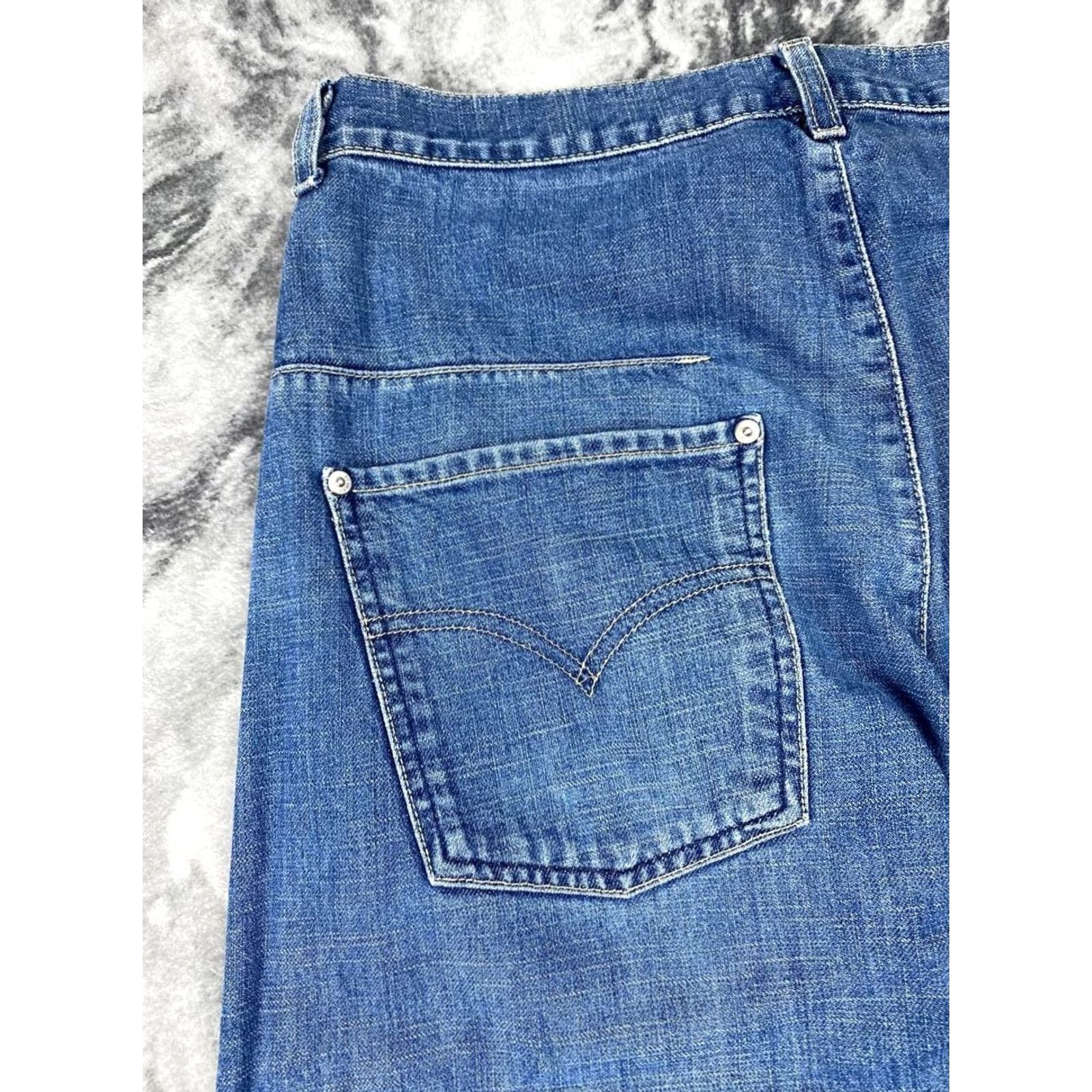 Levi's VINTAGE Levi’s Denim Engineered Jeans Japan Y2K Men 32x32 Blue Size US 32 / EU 48 - 3 Thumbnail