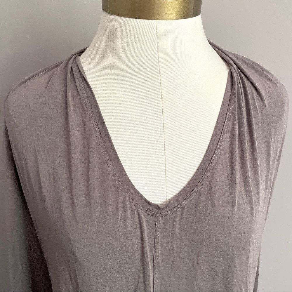 Lululemon Lululemon Lunar Rock Deep Stretch Long Sleeve Top - Small Size S / US 4 / IT 40 - 3 Thumbnail