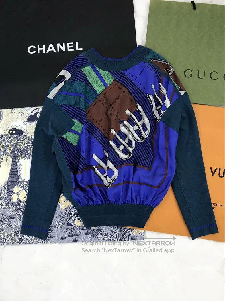 Hermes Hermes Blue printed silk and cashmere V-neck knitted sweat Size XS / US 0-2 / IT 36-38 - 2 Thumbnail