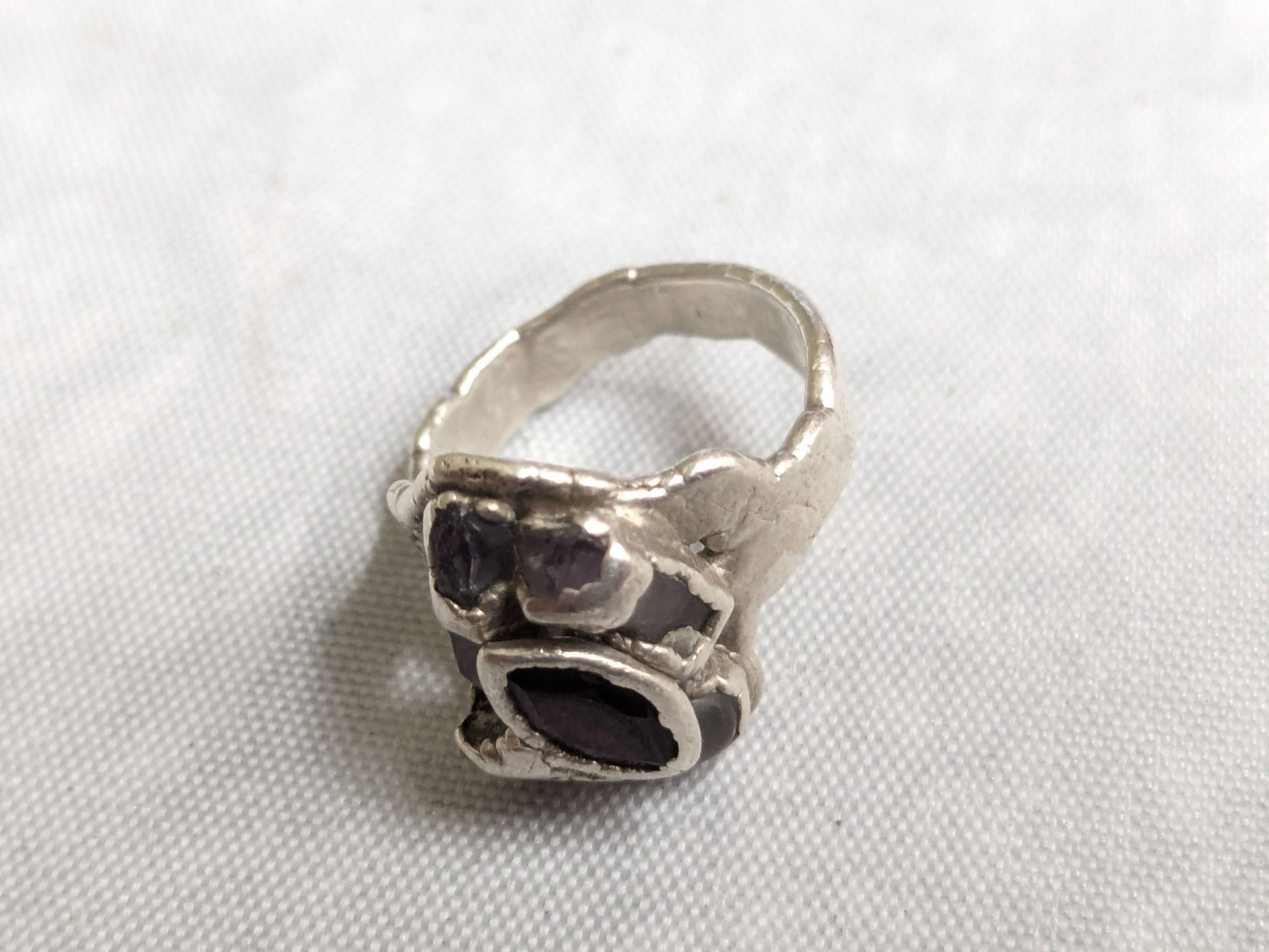 Jewelry Vintage Sterling Silver Ring Garnet Amethyst 7.75 Brutalist Size ONE SIZE - 9 Thumbnail