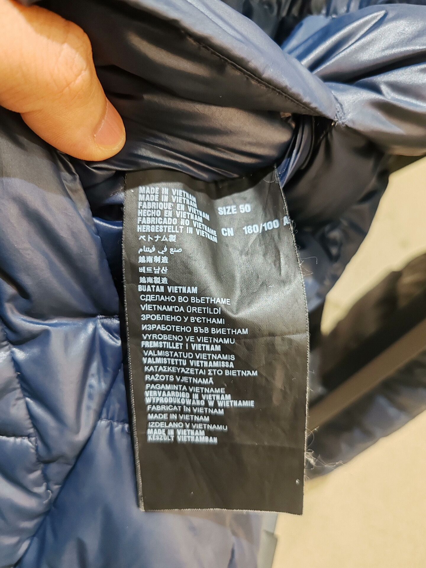 Prada prada men's lightweight down jacket in blue Size US L / EU 52-54 / 3 - 3 Thumbnail