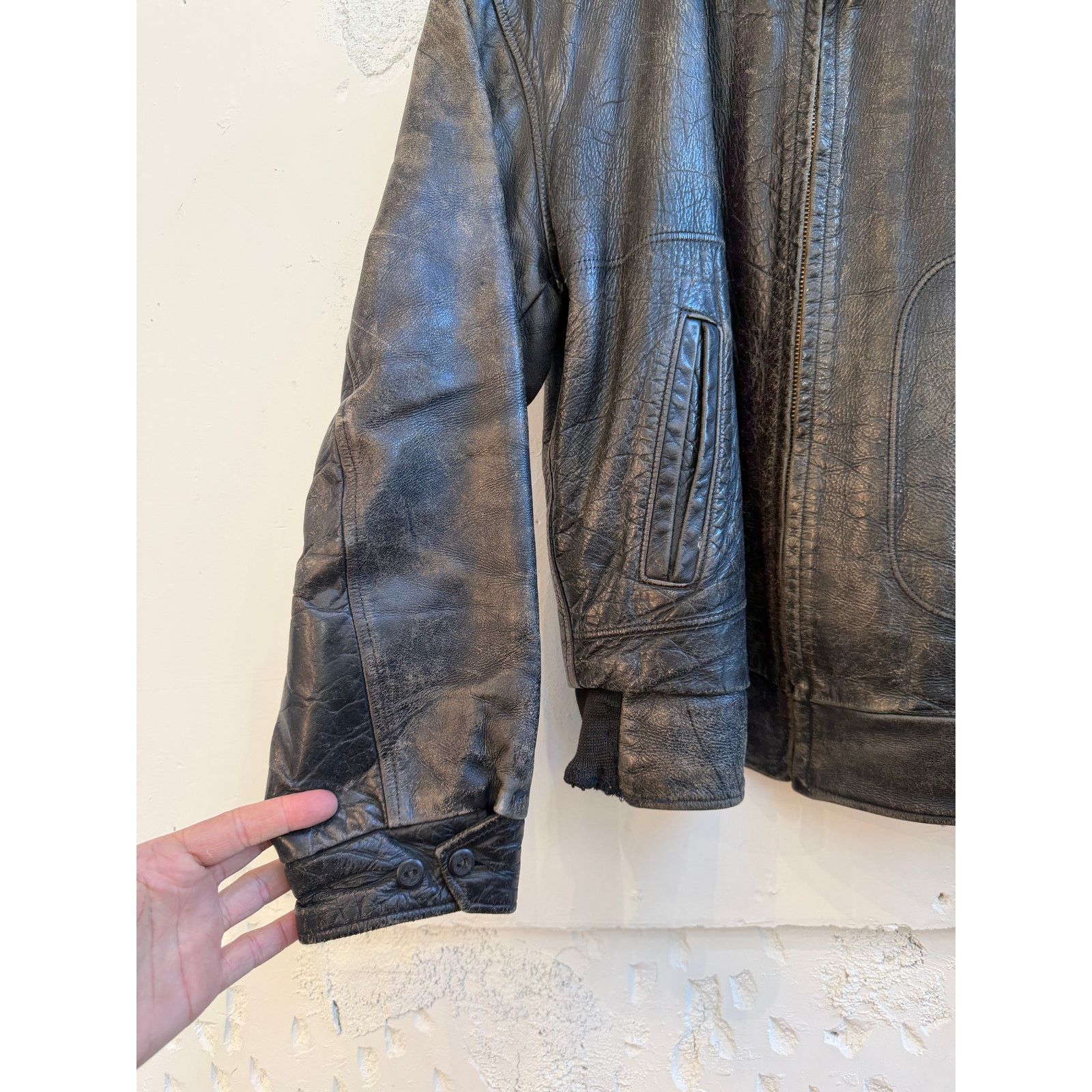 Vintage Vintage 40-50's Leather Motorcycle Jacket Size US L / EU 52-54 / 3 - 3 Thumbnail