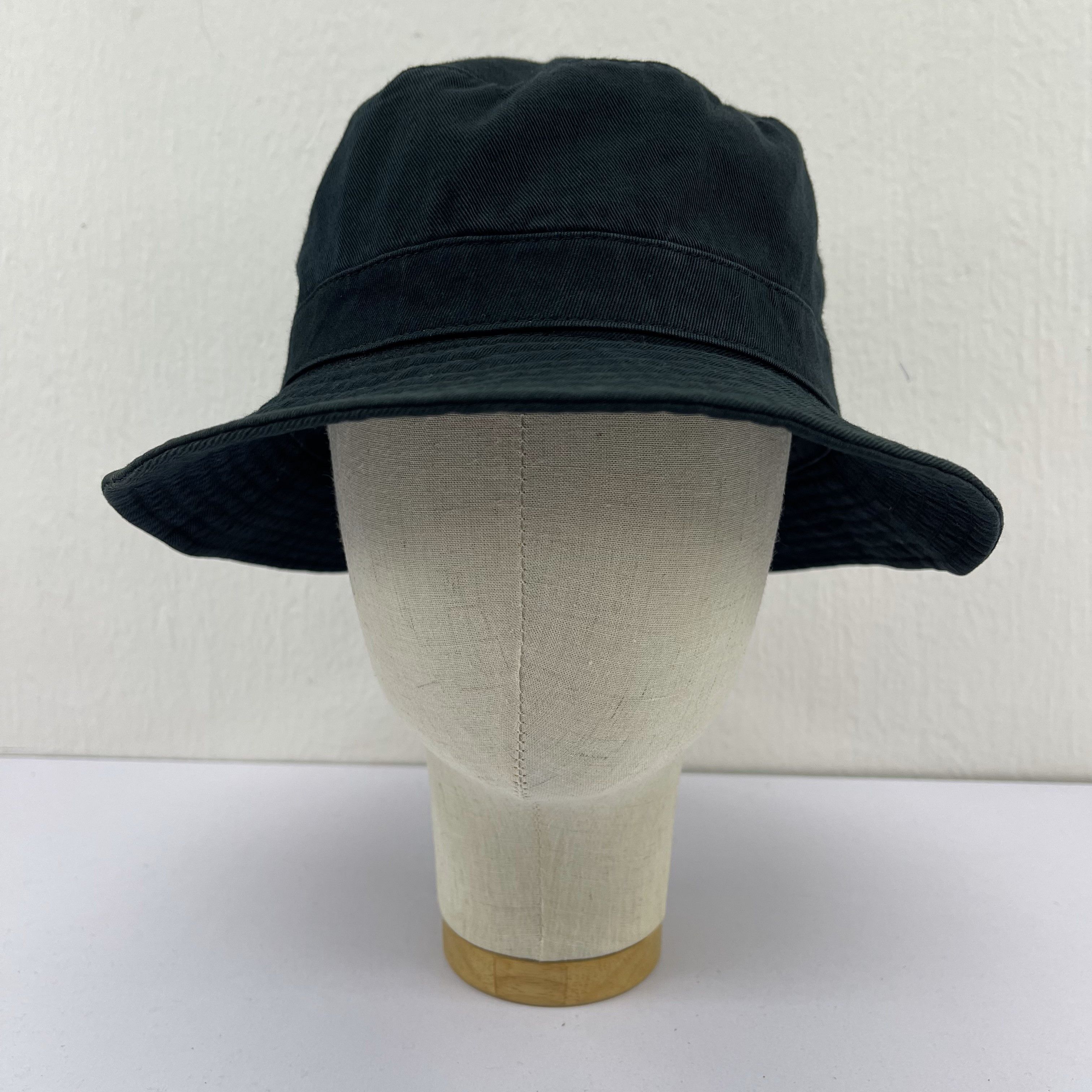 Lacoste Vintage Lacoste Bucket Hats - BH5009 Size ONE SIZE - 1 Thumbnail