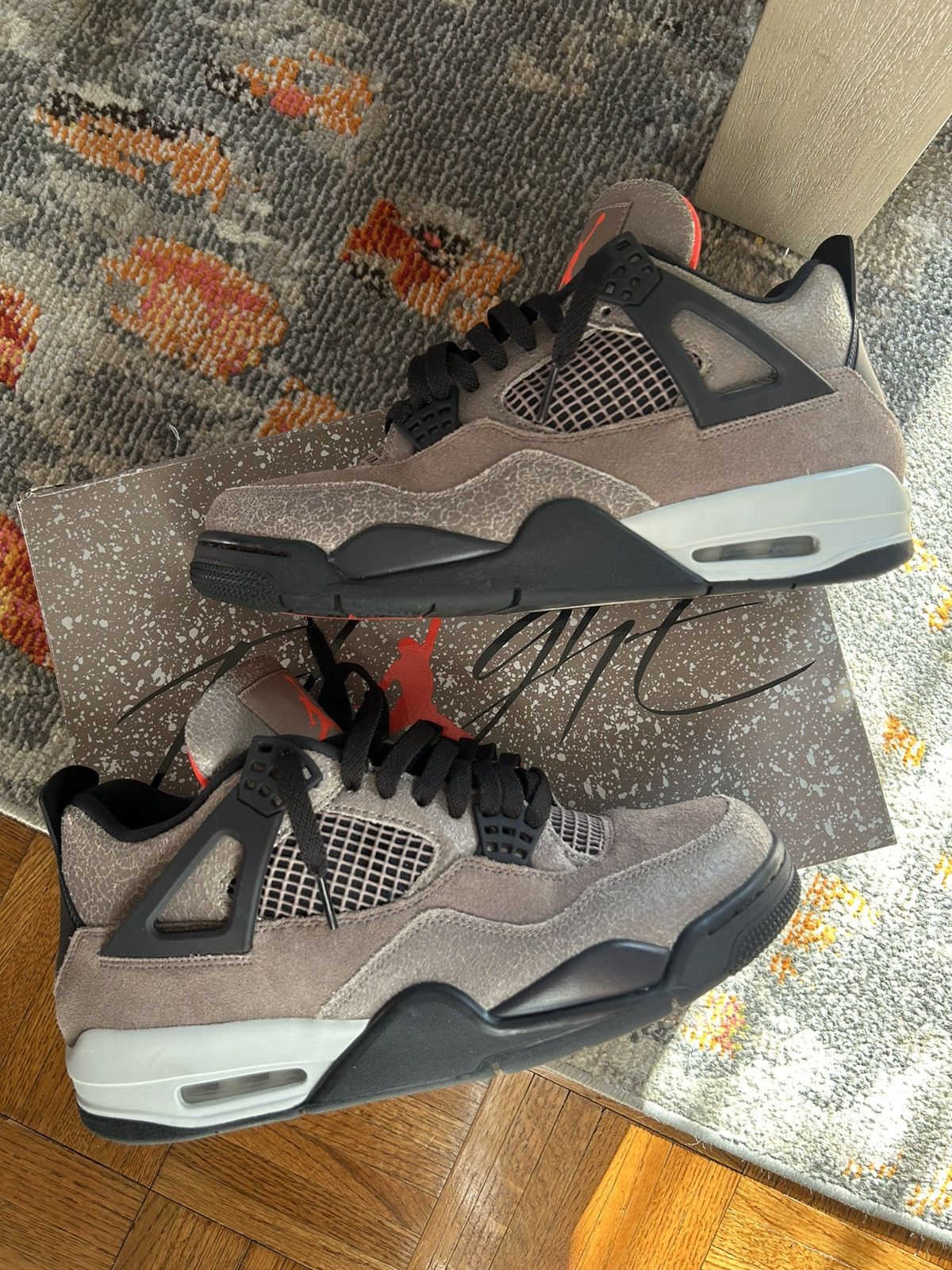 Jordan Brand Jordan 4 Taupe Haze Size US 10 / EU 43 - 2 Thumbnail