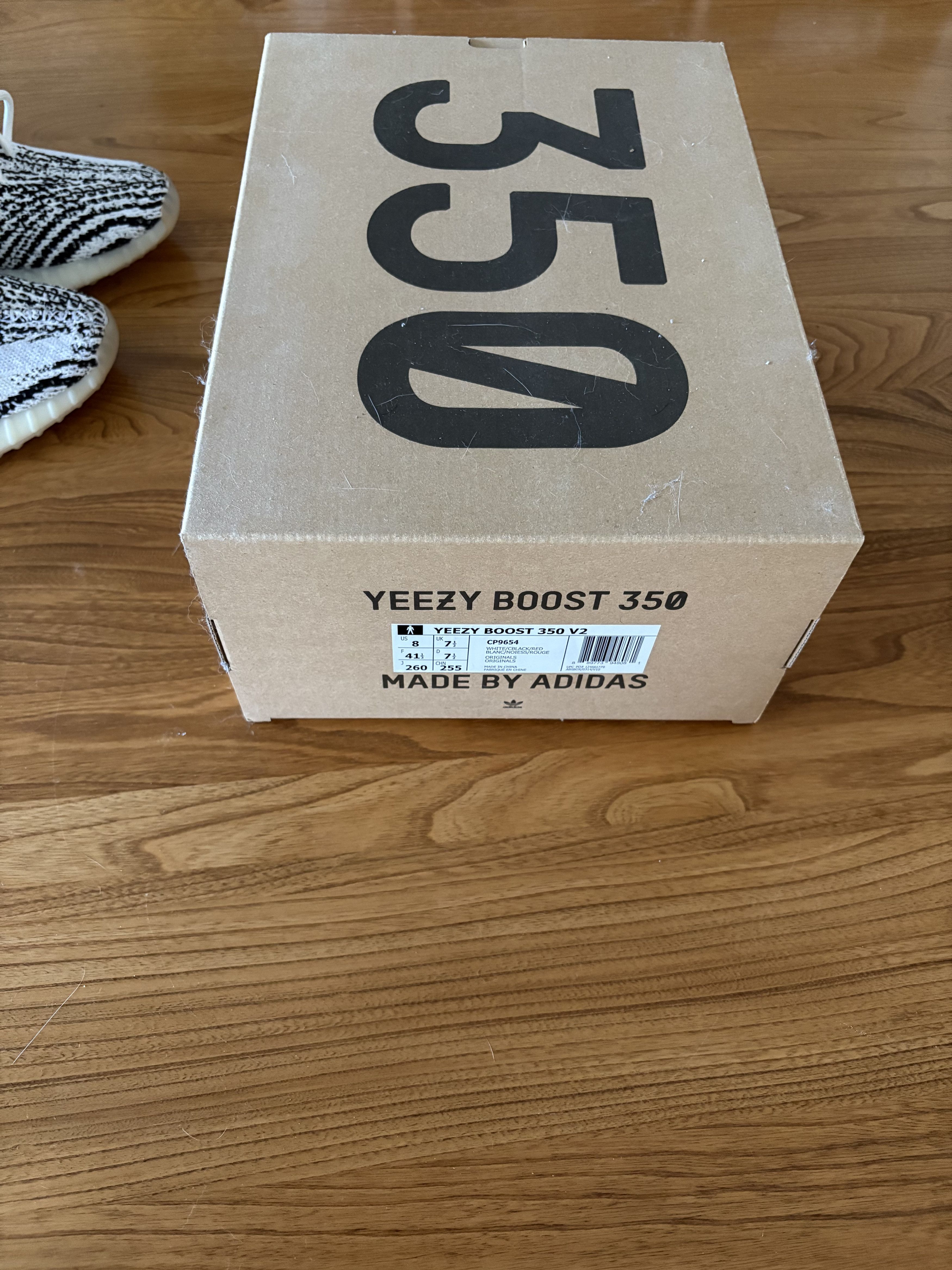 Yeezy Yeezy Boost 350 V2 Zebra Size US 8 / EU 41 - 5 Thumbnail