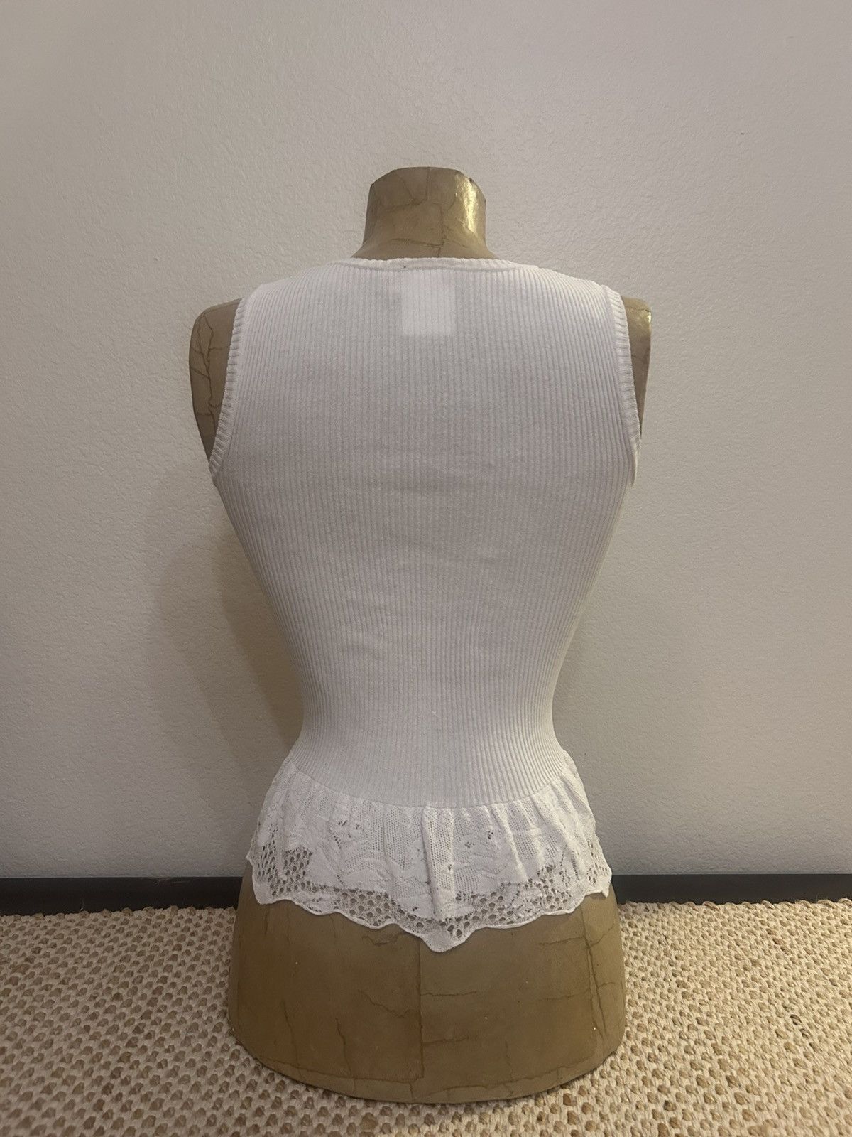 Chanel Vintage Womens CC Archive Chanel Lace Tank Top Y2K Size M / US 6-8 / IT 42-44 - 2 Thumbnail