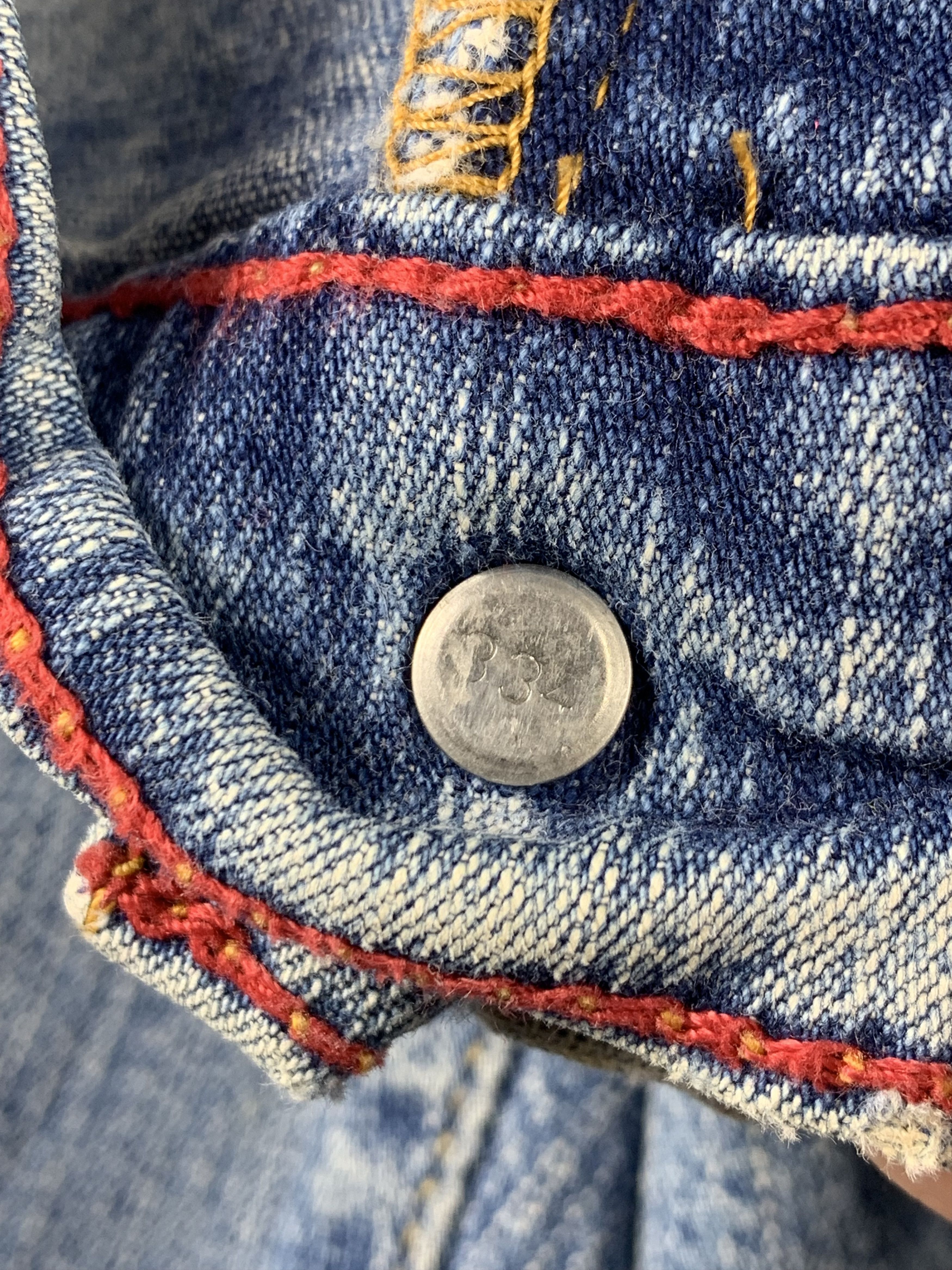 Levi's × Vintage Vintage Levi's 550 Bootcut Jeans Size US 31 - 14 Thumbnail