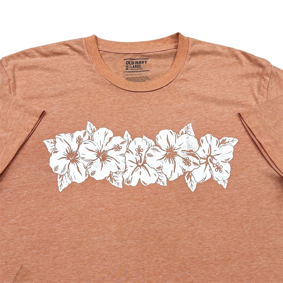 Old Navy Hibiscus Hawaii Old Navy Graphic Tshirt Size US L / EU 52-54 / 3 - 1 Thumbnail