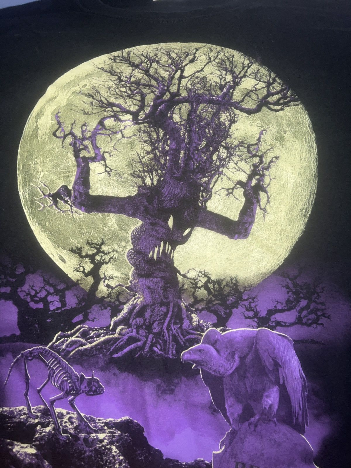 Holiday Brand Happy Halloween! “Rest In Pieces” Tombstone Goth Graveyard T Size US XL / EU 56 / 4 - 3 Thumbnail