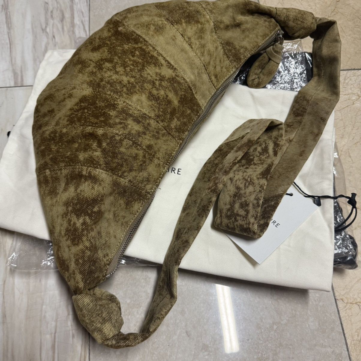 Lemaire Medium Croissant Bag Denim Acid Snow Bronze Size ONE SIZE - 2 Thumbnail