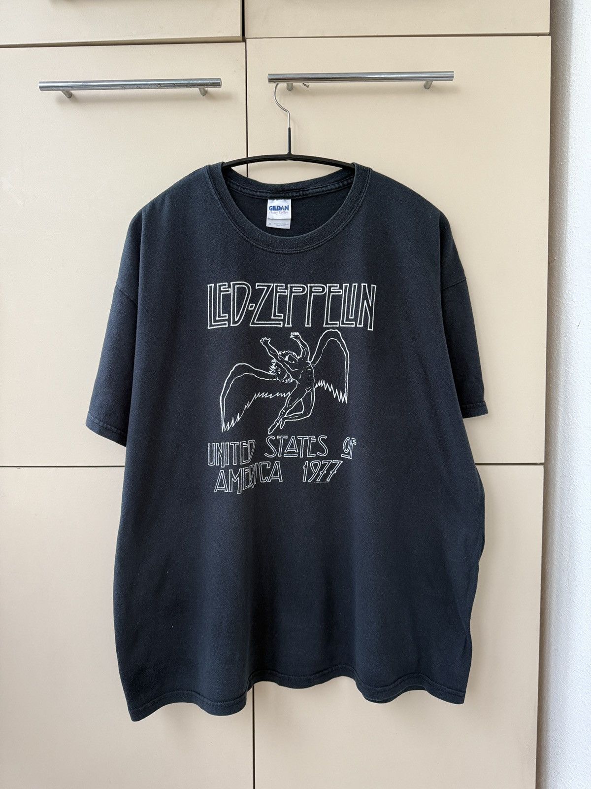 Led Zeppelin Vintage Y2K Led Zeppelin T shirt 2000 Size US XL / EU 56 / 4 - 1 Thumbnail