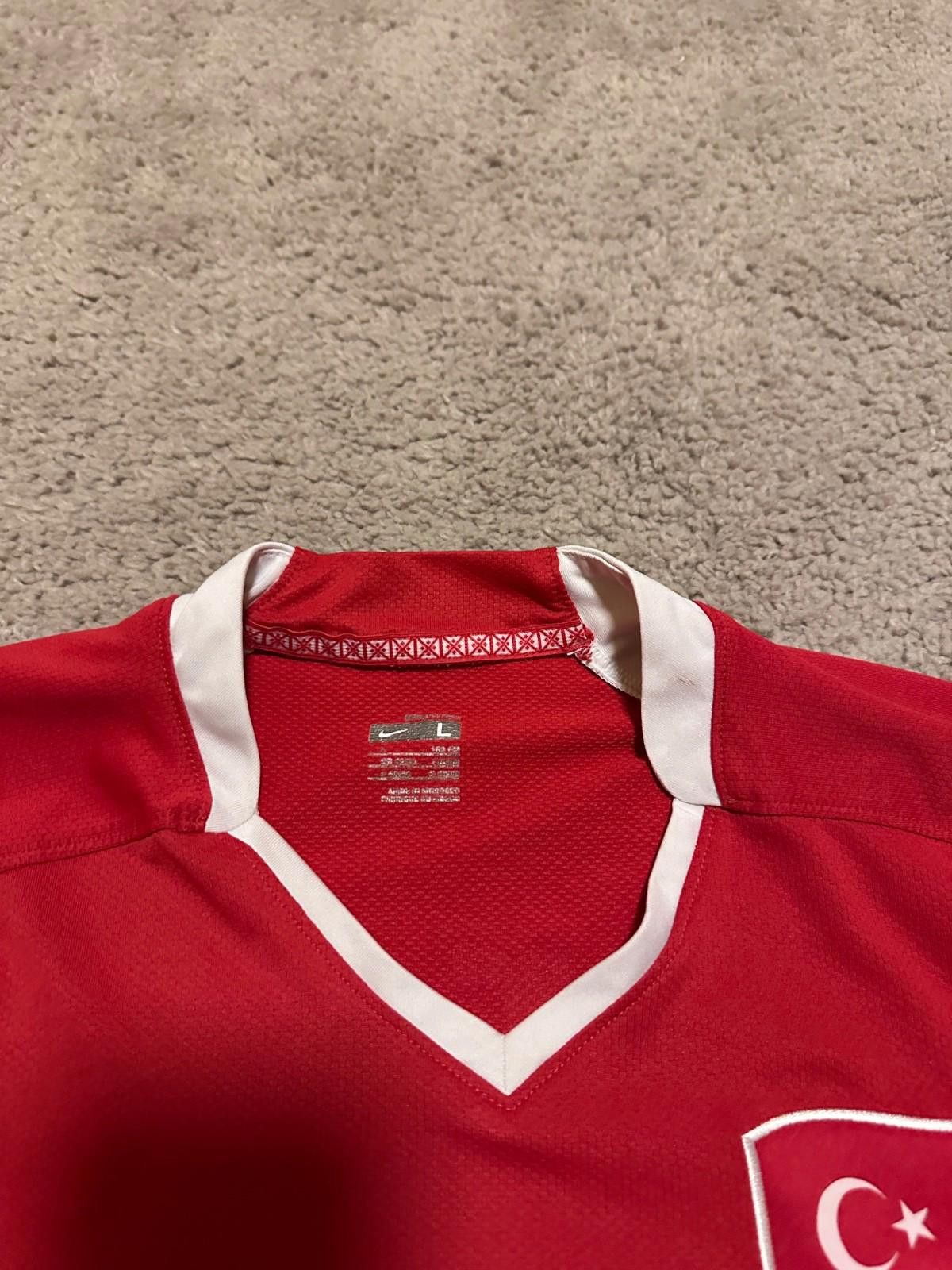 Nike Nike Turkey 2008/10 Home Football Shirt Jersey Sz L ARDA Size US L / EU 52-54 / 3 - 3 Thumbnail