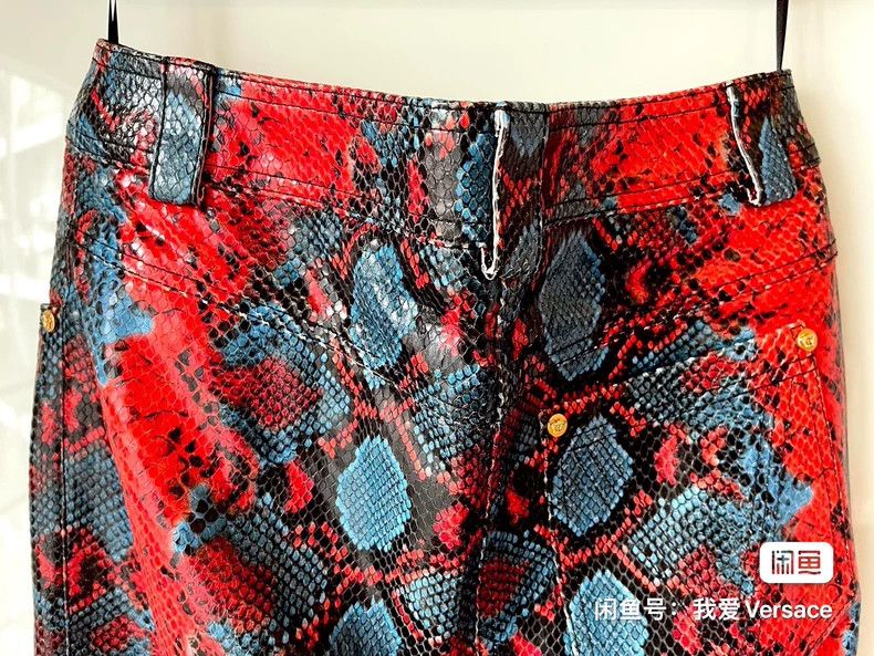 Versace Versace Cowhide snake semi-leather skirt Size M / US 6-8 / IT 42-44 - 6 Thumbnail