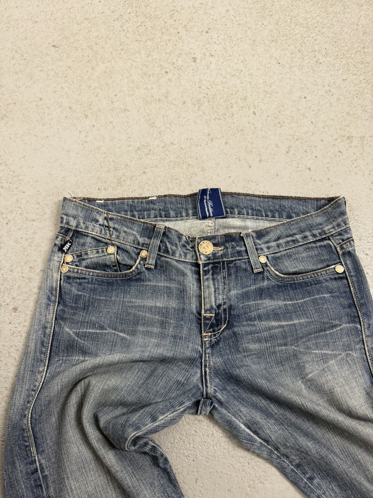 Victoria Beckham Victoria Beckham For Rock & Republic Embroidered Logo Jeans Size 27" / US 4 / IT 40 - 13 Thumbnail