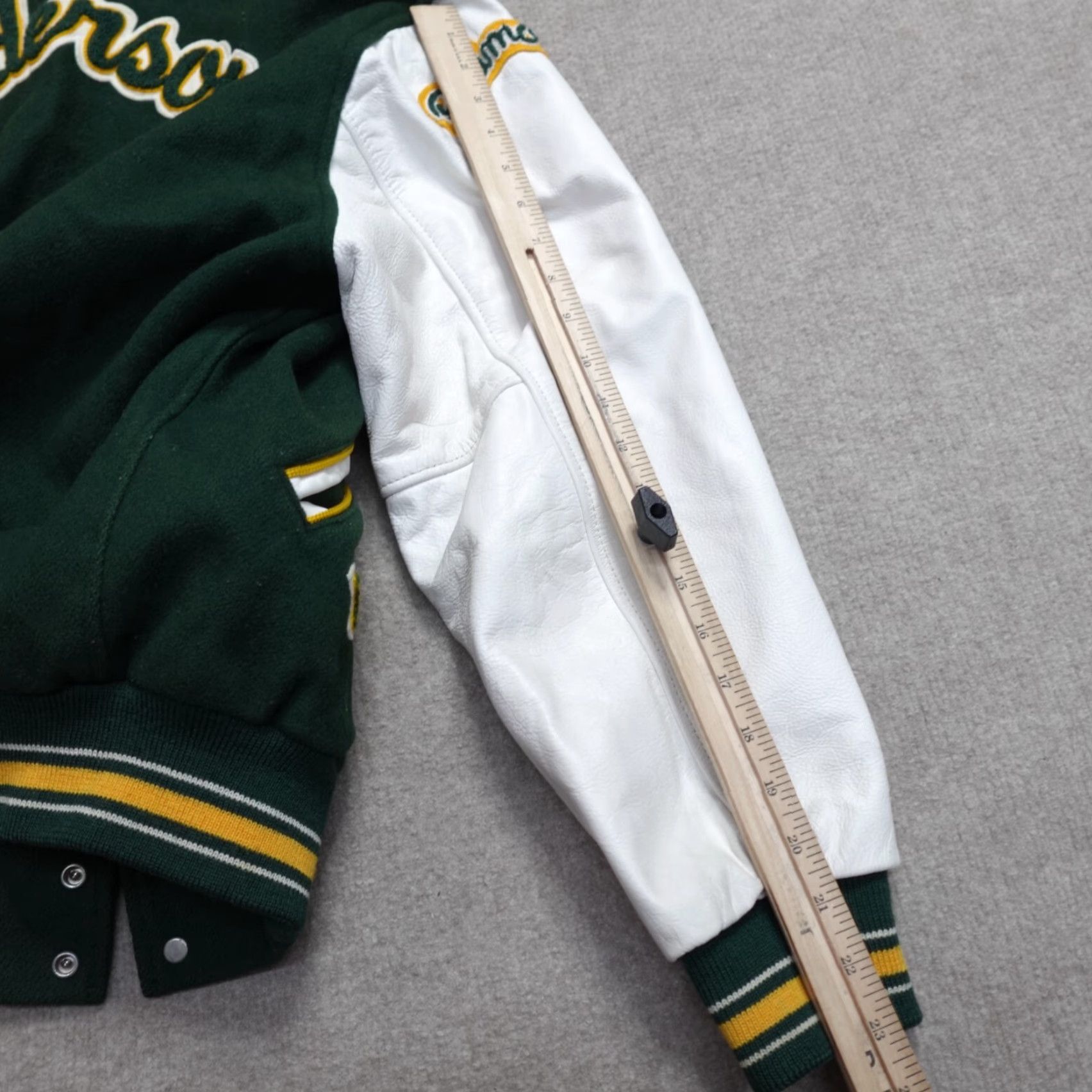 JW Anderson Dehen Jacket Varsity Green Wool Leather Snap S Small - Men - Short - United States - Chris Anderson - Mustangs Redmont? Size US S / EU 44-46 / 1 - 6 Thumbnail