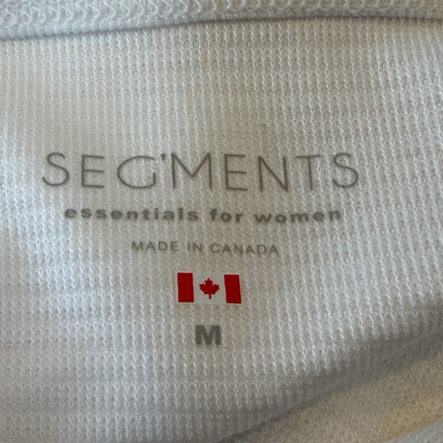 Vintage VINTAGE Seg'Ments Pullover Top Womens Medium White Ribbed V-Neck 3/4 Sleeve Canada Size M / US 6-8 / IT 42-44 - 6 Thumbnail