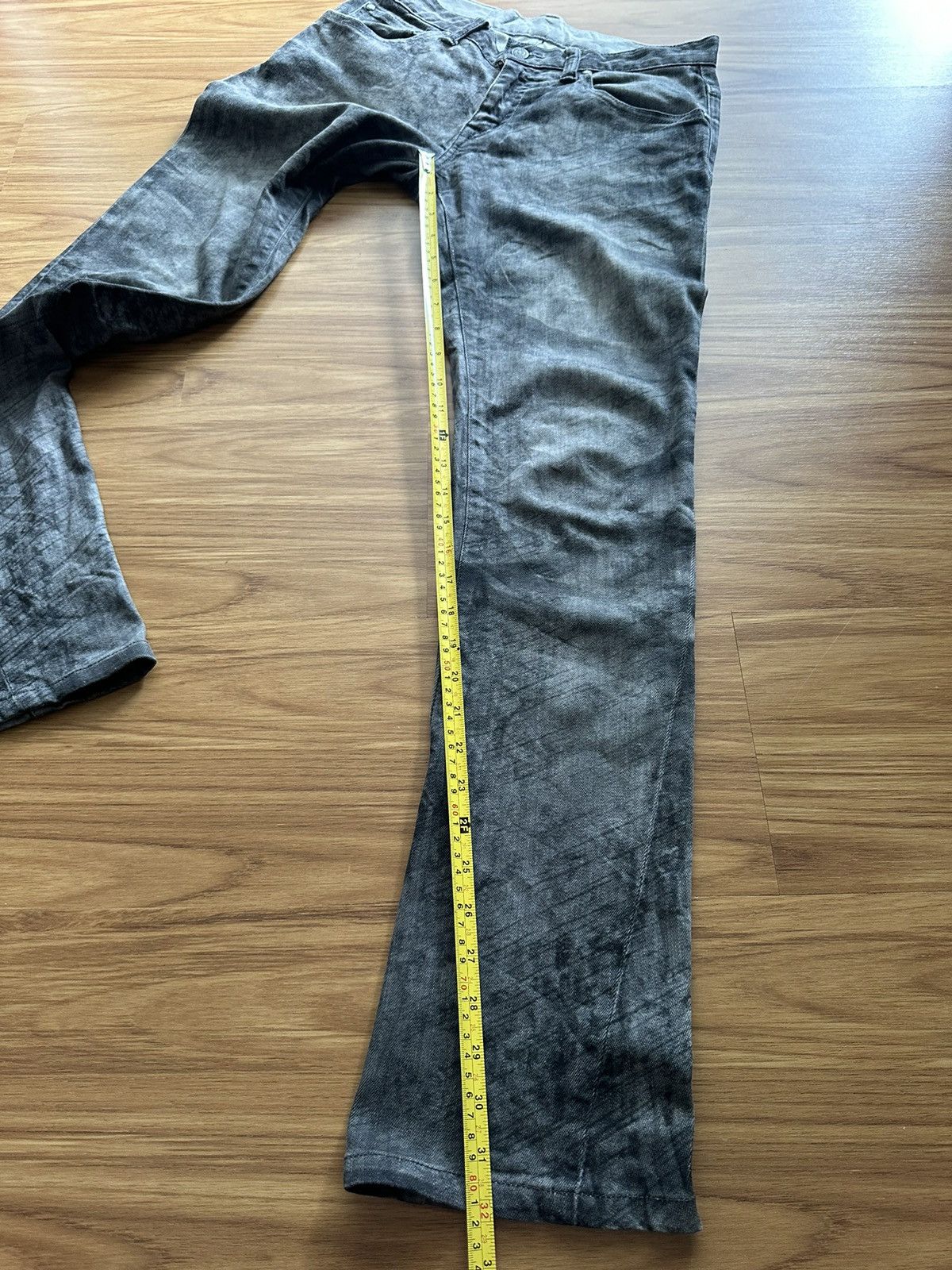 Le Grande Bleu (L.G.B.) Tornado Mart Japan Flare Mud Wash Denim Pant Size US 30 / EU 46 - 19 Thumbnail