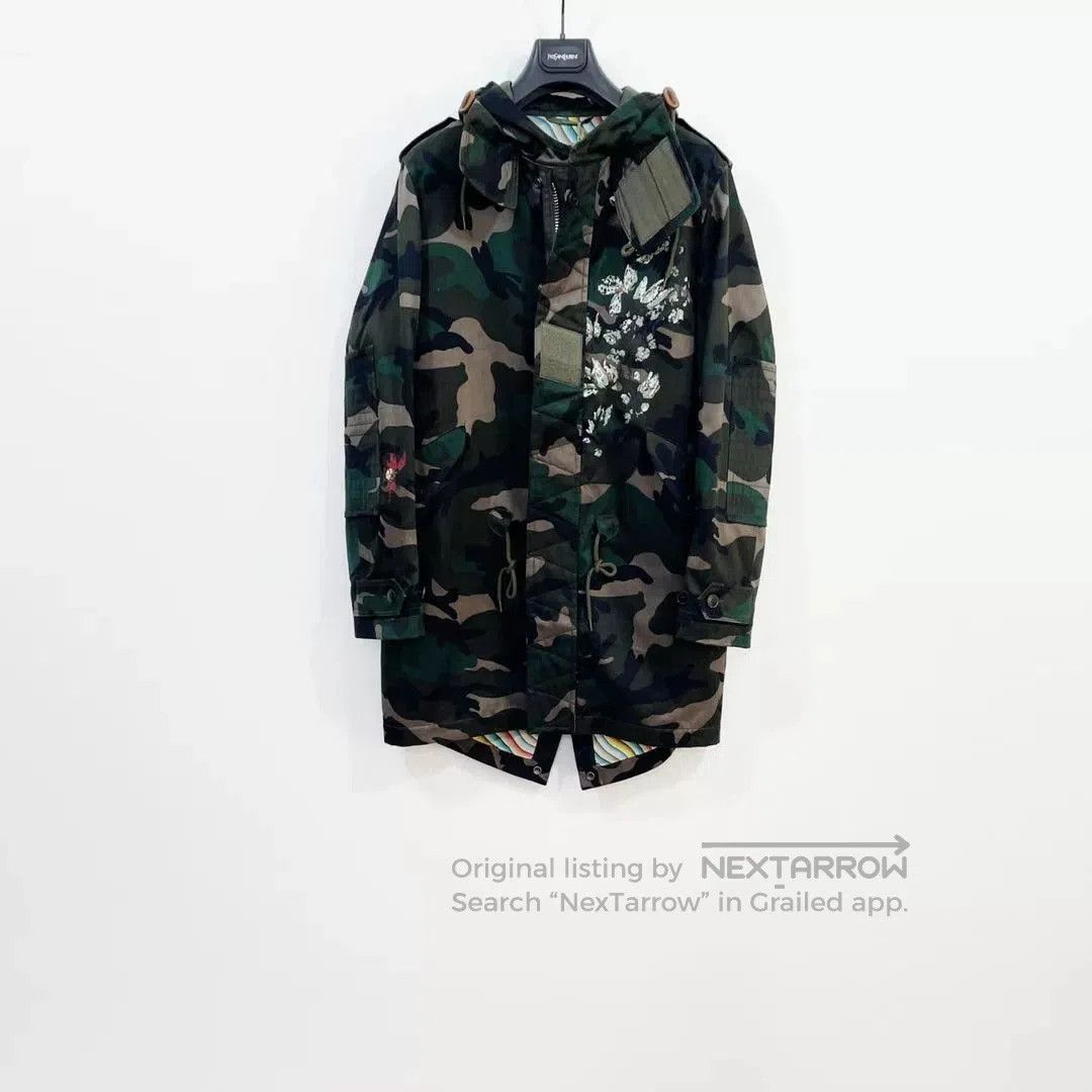Valentino VALENTINO Mid. Size US XL / EU 56 / 4 - 1 Thumbnail