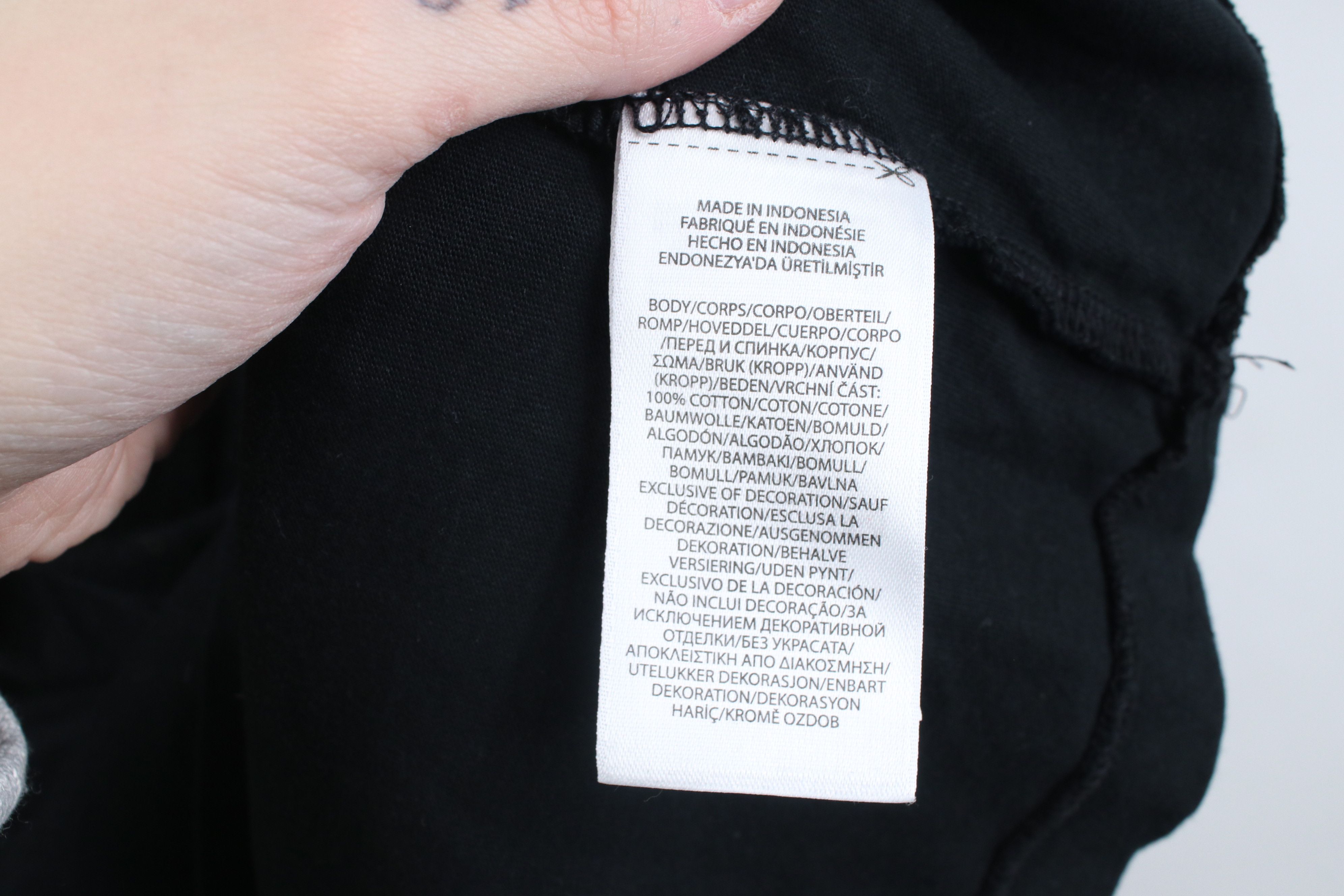 Polo Ralph Lauren Y2K Ralph Lauren Faded Short Sleeve T-Shirt Black Cotton Size US M / EU 48-50 / 2 - 8 Thumbnail