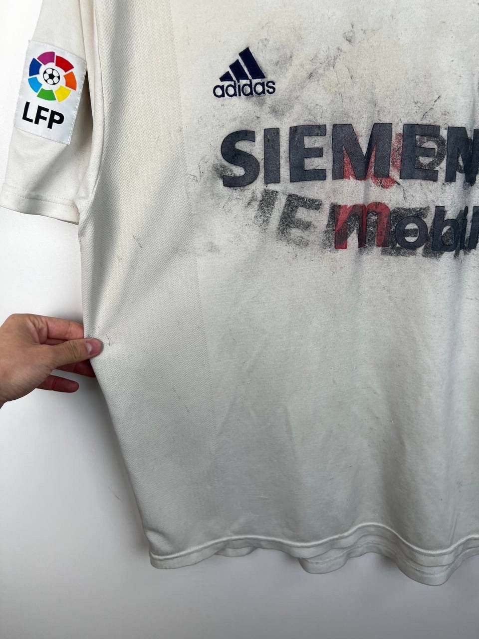 Adidas × Vintage Real Madrid Adidas Roberto Carlos90s jersey t-shirts size XL Size US XL / EU 56 / 4 - 6 Thumbnail