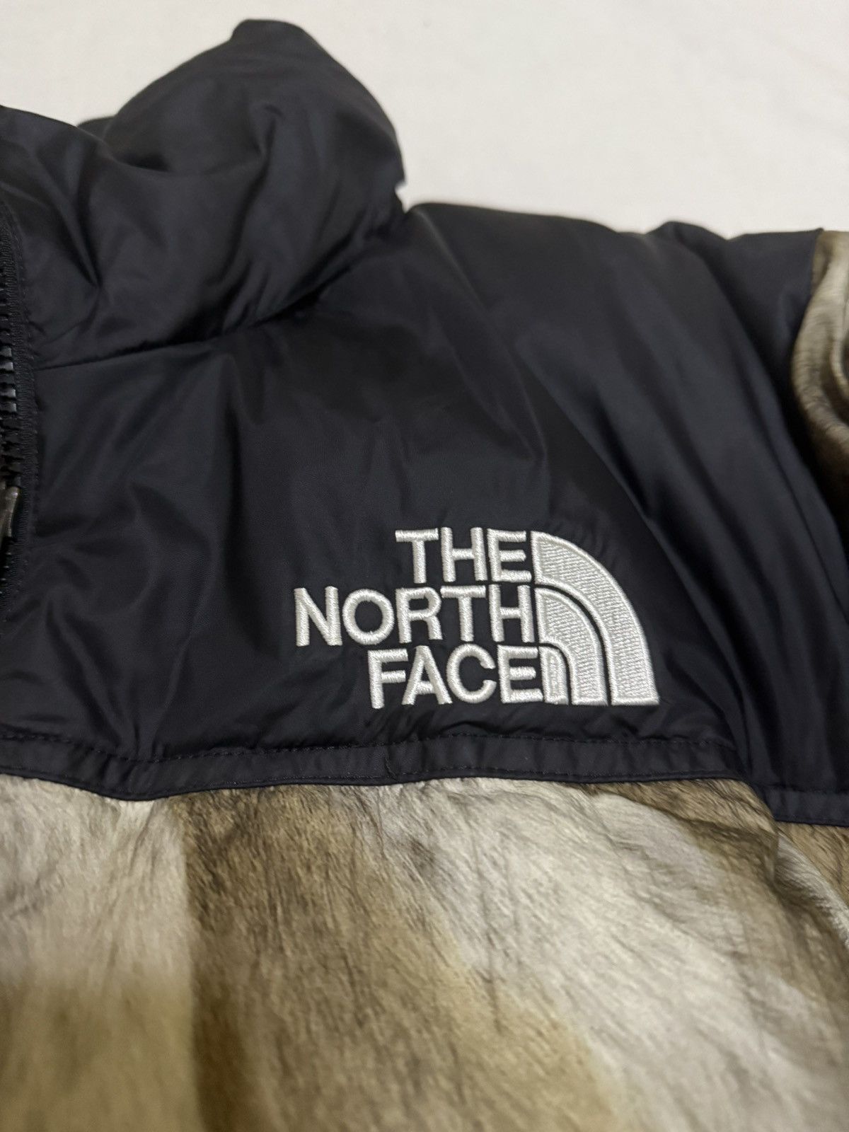 Supreme × The North Face Supreme tnf North face Fur print nuptse jacket Size US M / EU 48-50 / 2 - 3 Thumbnail