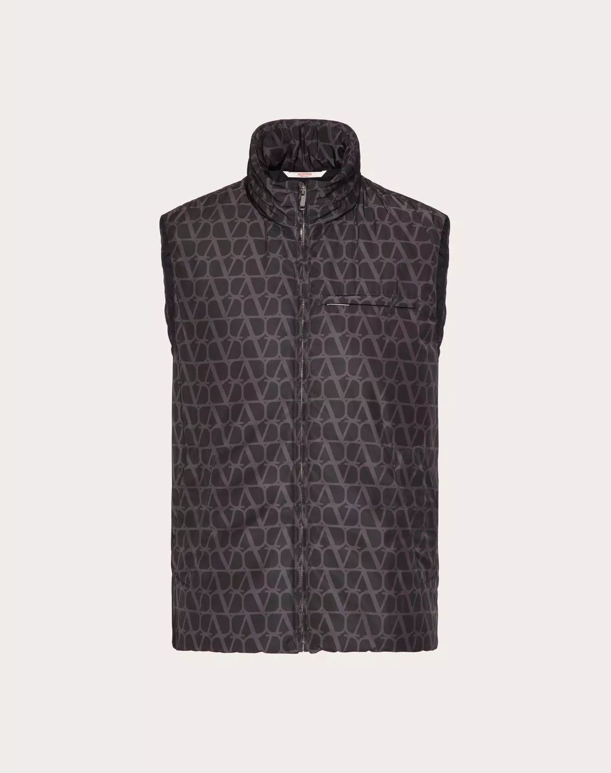 oc11z0725 Nylon Vest With Toile Iconographe Print in Black