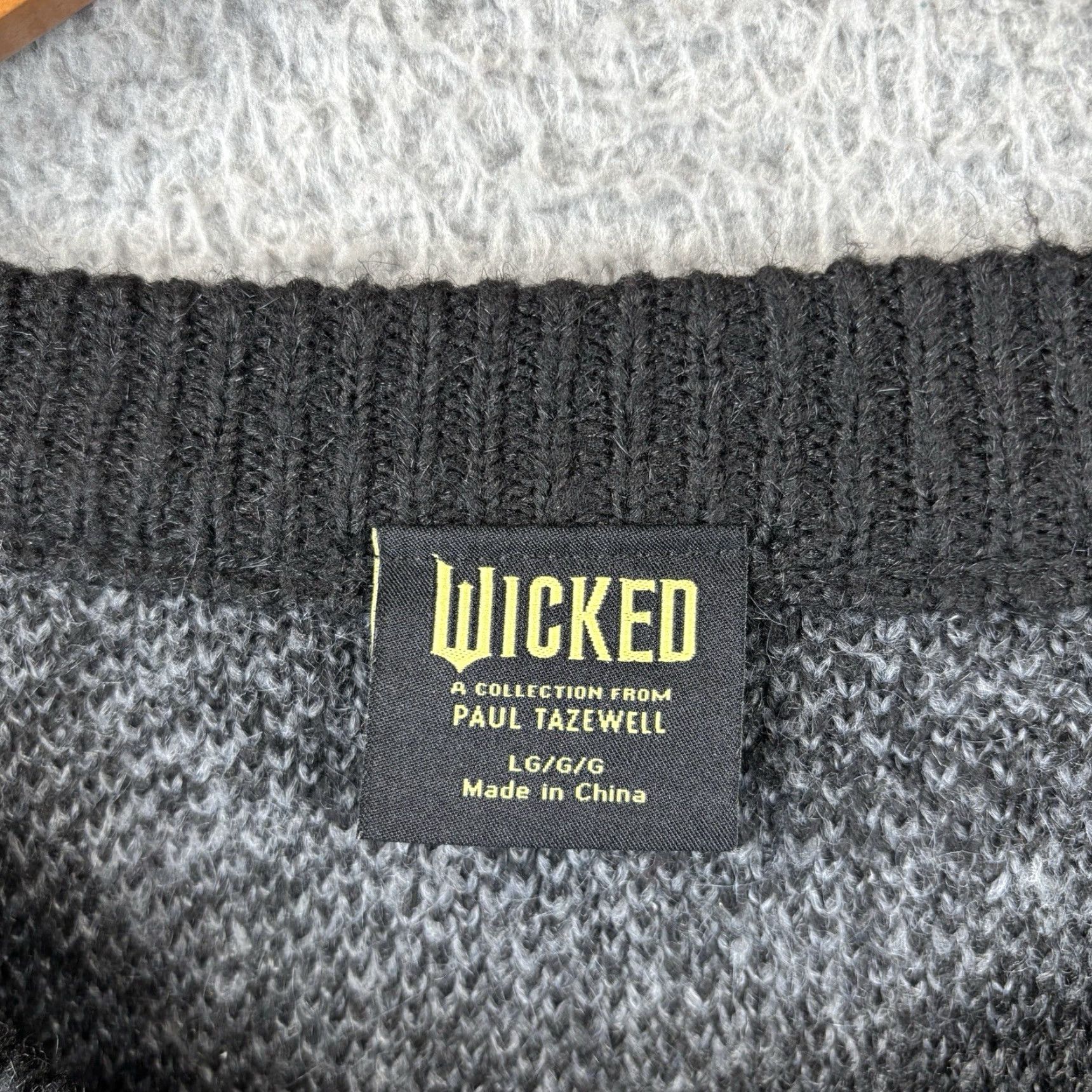Vintage Wicked Sweater Cardigan Women L Black Gray Zebra Stripe Crew Neck Button Logo Long Sleeve Knit Polyester Cardigan Movie Theme Vintage: No Size L / US 10 / IT 46 - 2 Thumbnail