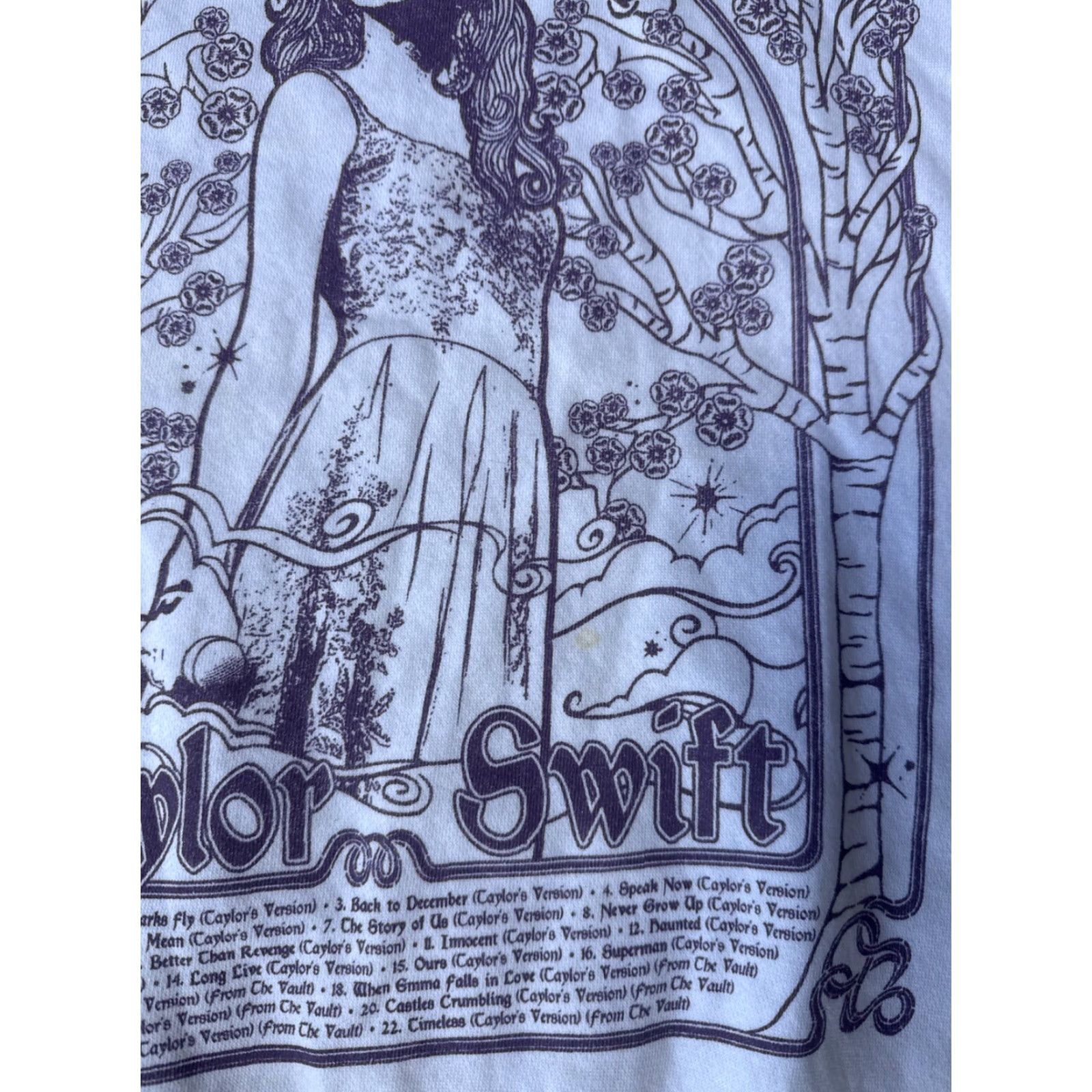 Vintage **Taylor Swift Speak Now Era Cream Sweatshirt Women's Medium** User: Taylor Swift Speak Now Era Cream Sweatshirt Women's Medium Size M / US 6-8 / IT 42-44 - 6 Thumbnail
