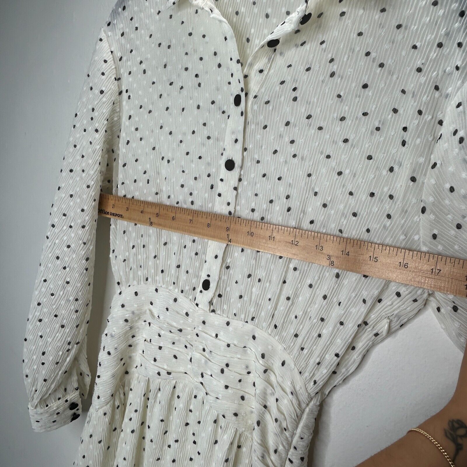 Zara Zara Dotted Swiss Long Sleeve 1/2 Button Ruffle Hem Dress Size XS / US 0-2 / IT 36-38 - 9 Thumbnail