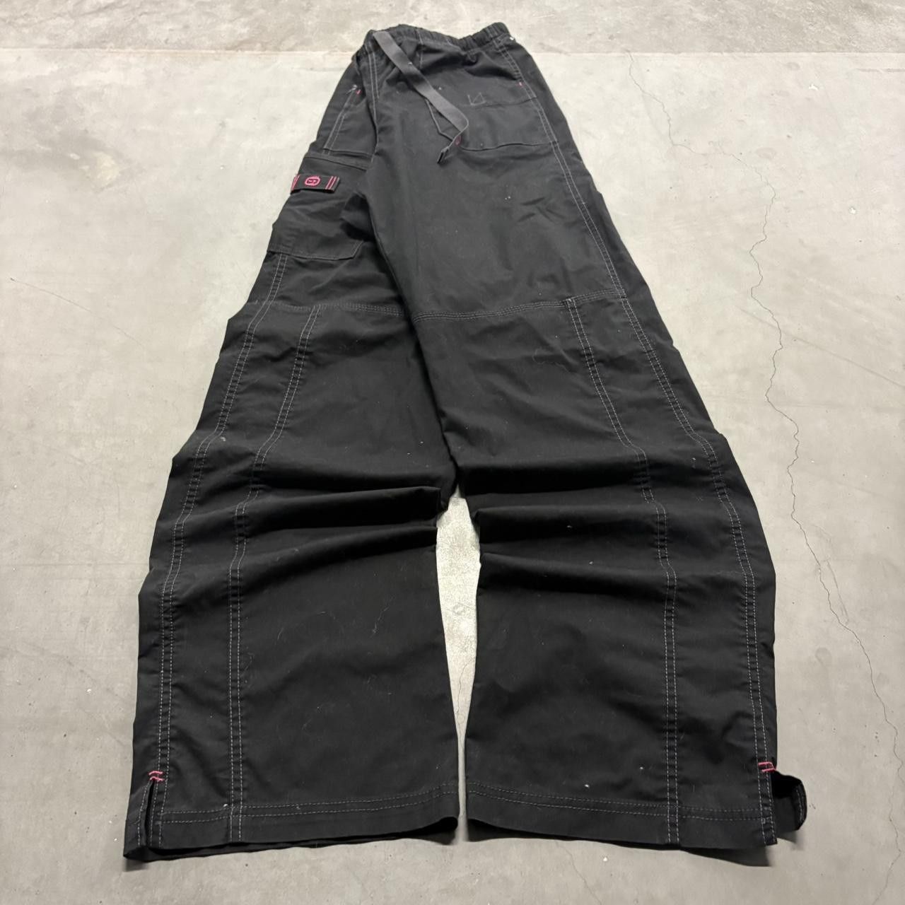 Vintage Crazy Vintage Y2K/2000s Baggy Wideleg Black with pink accents sweatpants! Size US 34 / EU 50 - 3 Thumbnail
