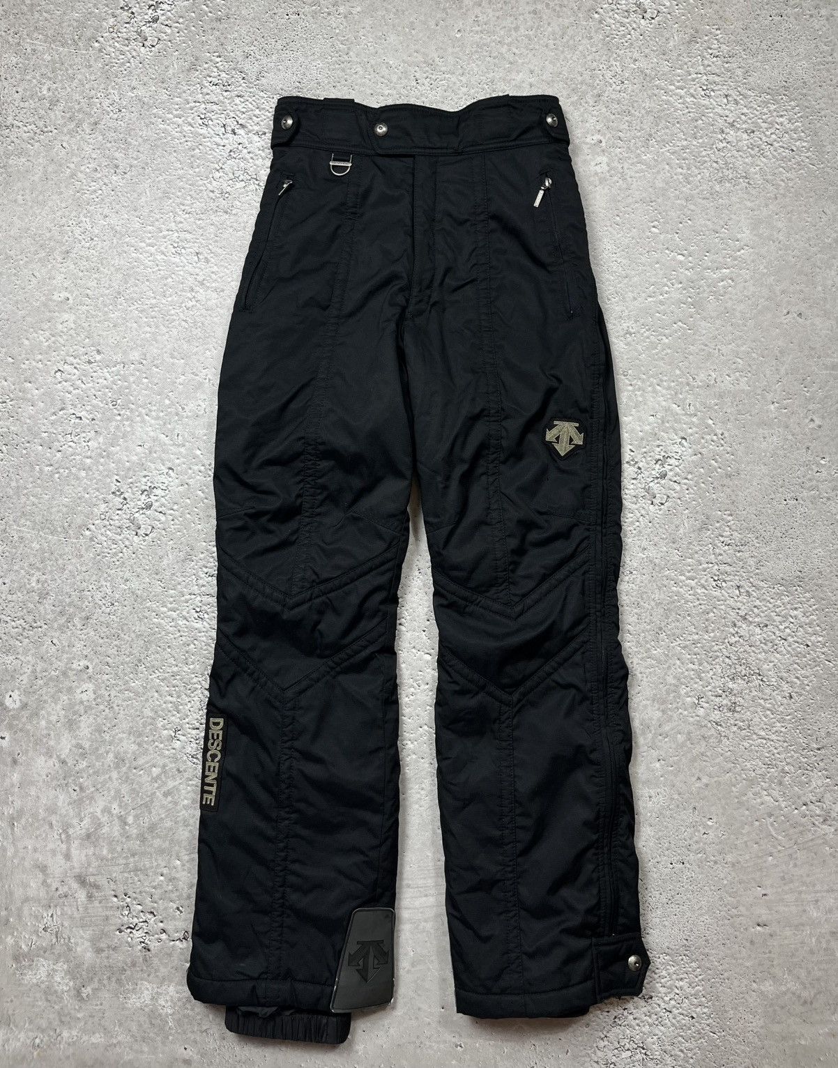 Descente × Vintage Vintage Descente Ski Pants Men’s L Black Technical Trousers Size US 28 / EU 44 - 1 Thumbnail