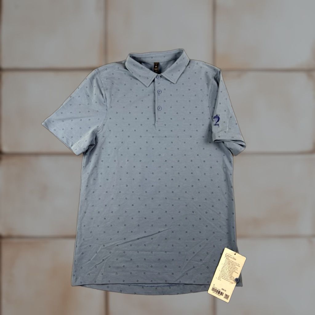 Lululemon Lululemon Polo Shirt Men S Short Sleeve Blue Print Golf Regular Size S Size US S / EU 44-46 / 1 - 1 Thumbnail