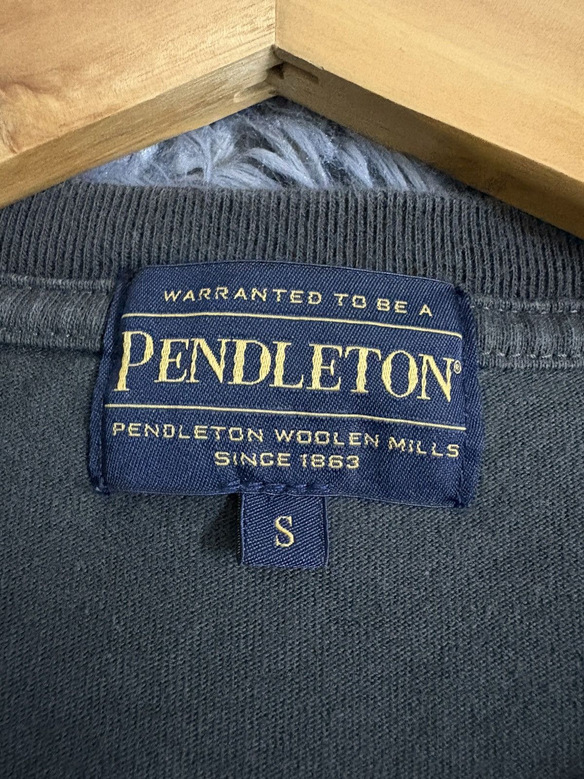 Pendleton 🔥HOT🔥PENDLETON NAVAJO AZTEC NATIVE Size US M / EU 48-50 / 2 - 5 Thumbnail