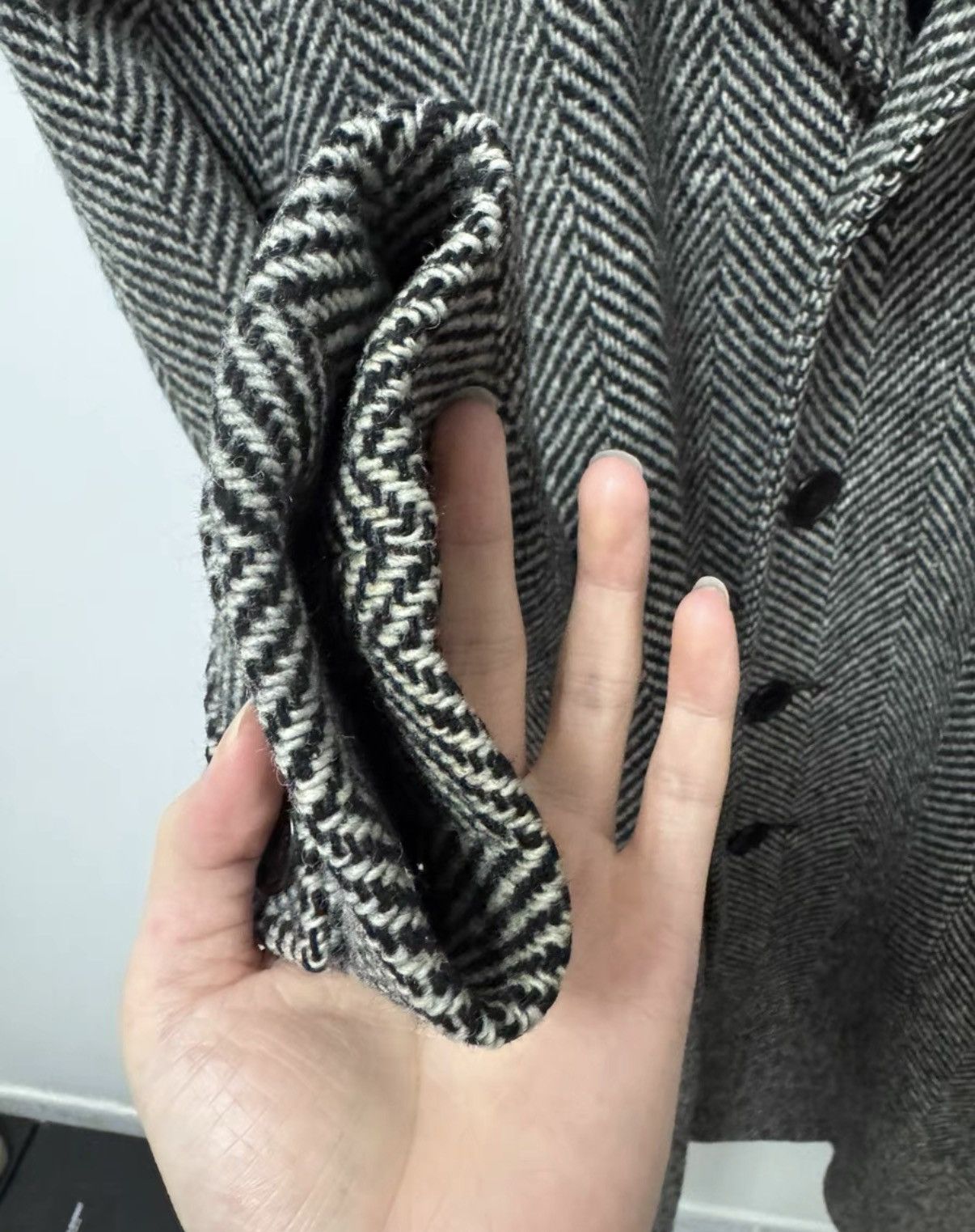 Saint Laurent Paris SLP 13FW Runway Wool Four-Button Herringbone Overcoat Size US XL / EU 56 / 4 - 3 Thumbnail