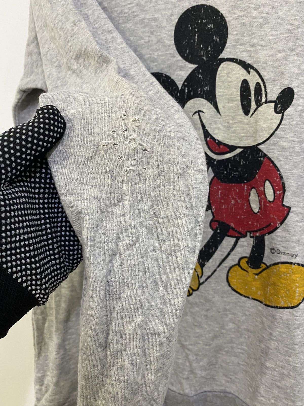 Beams Plus BEAMS X MICKEY MOUSE MIRROR PRINT DISTRESS SWEATSHIRT Size US S / EU 44-46 / 1 - 13 Thumbnail
