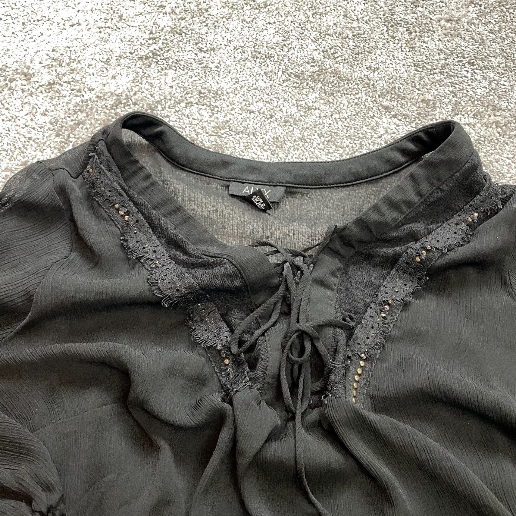 Alyx Alyx Blouse Shirt Womens 2X Black Long Sleeve V Neck Cross Lace Lined Knit Nylon Polyester Tank Top Styling Vintage: No Style: Basic Theme: Peasant Size XXL / US 16-18 / IT 52-54 - 4 Thumbnail