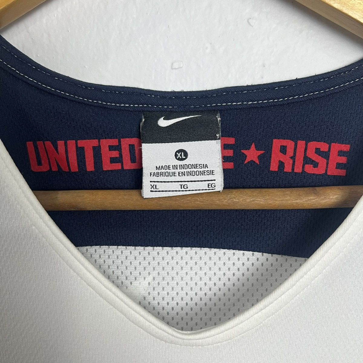 Nike Nike 2012 Lebron James #6 USA Team Olympics Jersey Size US XL / EU 56 / 4 - 6 Thumbnail