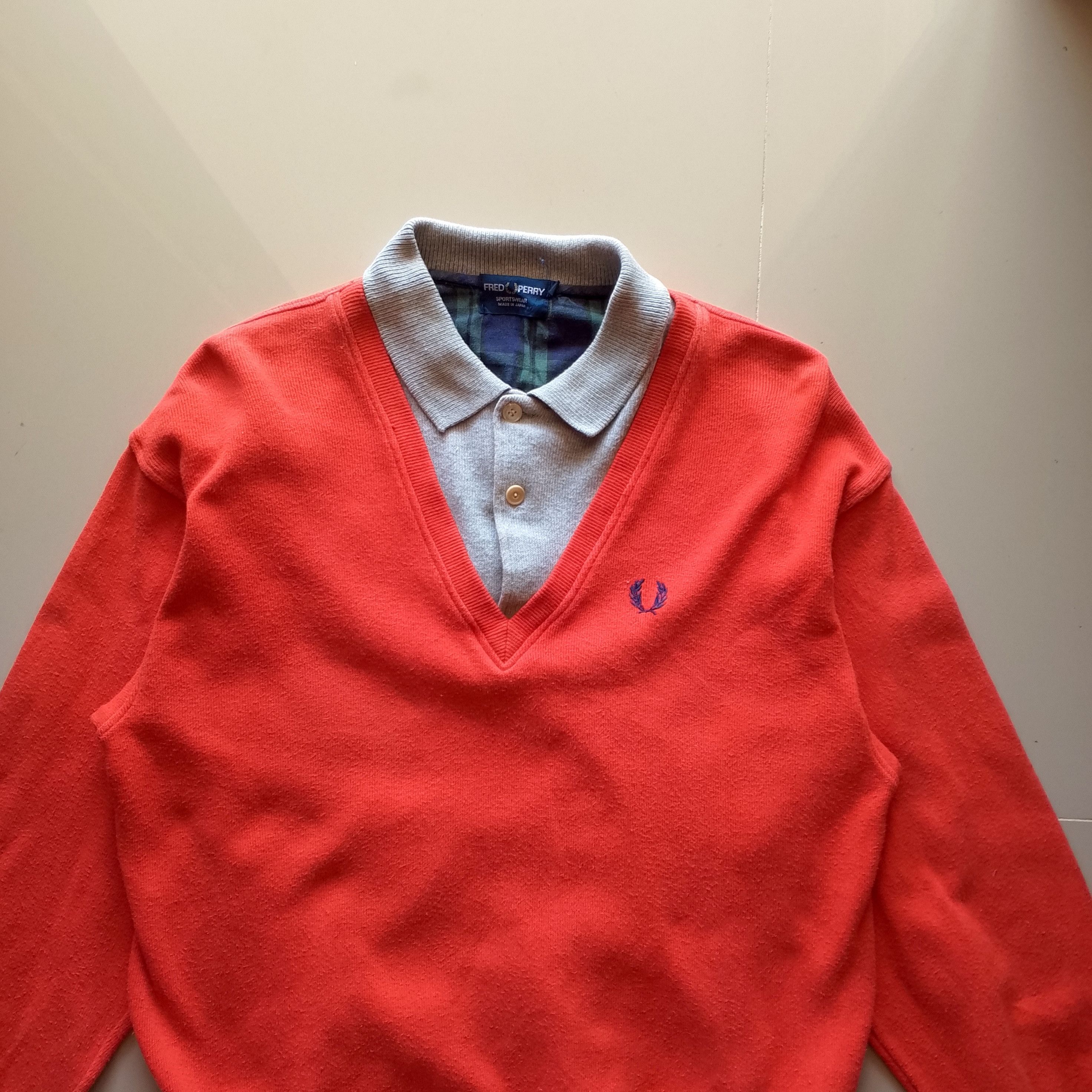 Fred Perry Rare Fred Perry V Neck Jumper included Collar Knitwear Size US M / EU 48-50 / 2 - 2 Thumbnail