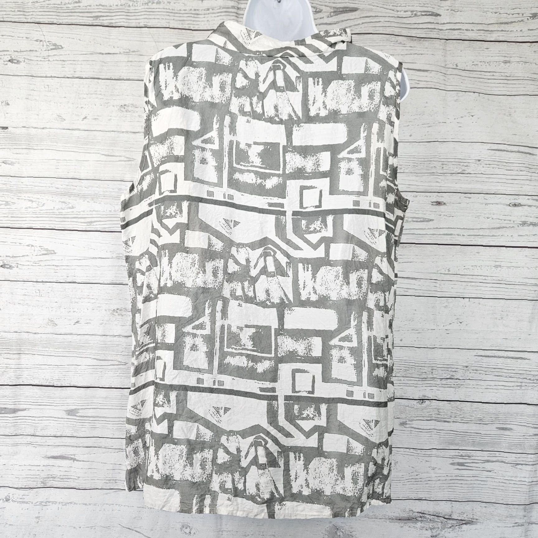 Vintage Shana Blouse Shirt Sleeveless Pockets Gray XL Womens Top Rayon Nylon Blend 27" Length 22" Width Size XL / US 12-14 / IT 48-50 - 4 Thumbnail