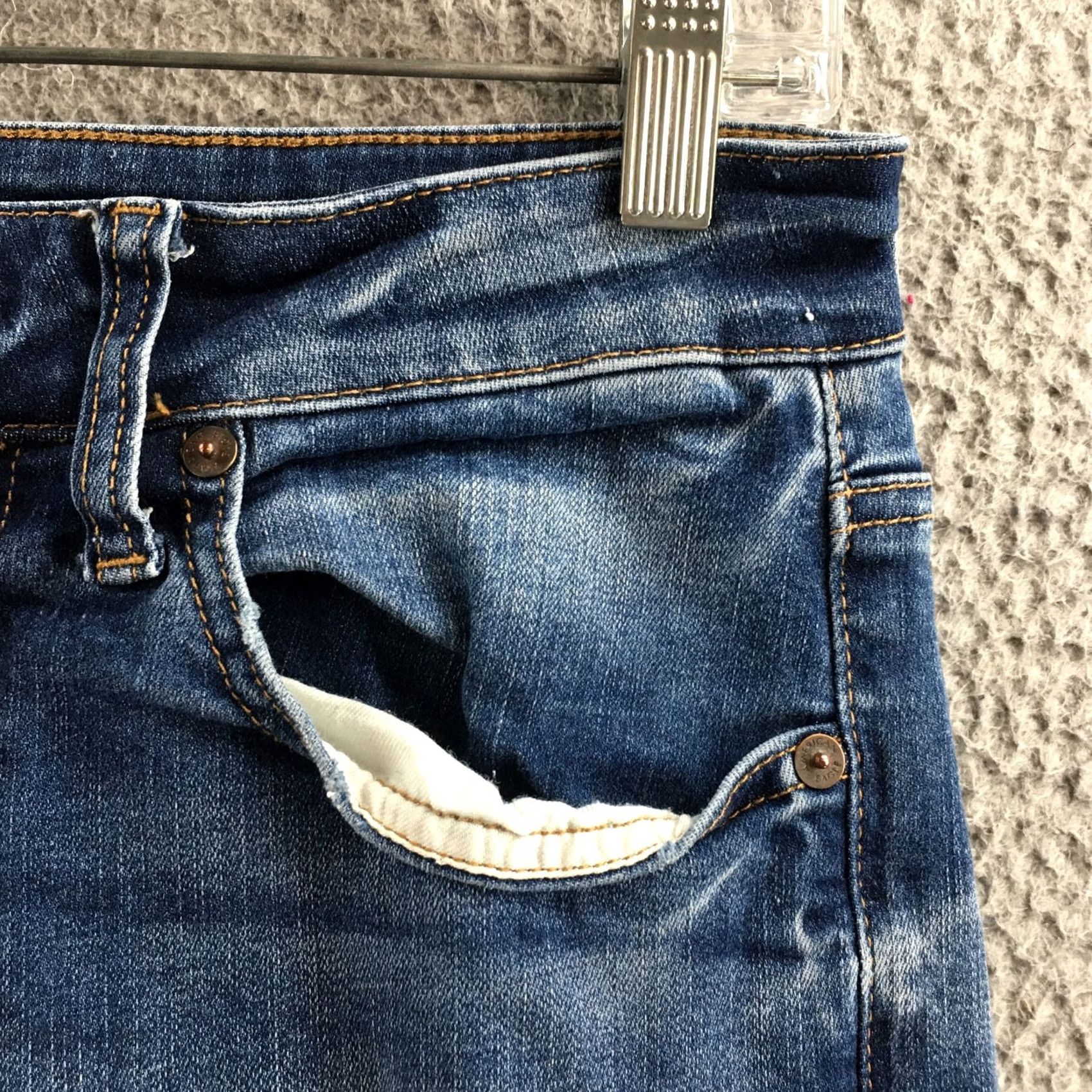 American Eagle Outfitters American Eagle Outfitters Denim Skinny Jeans Mens 28x32 Blue Distressed Pockets Low Rise Slim 5-Pocket Design Mens Jeans Size US 28 / EU 44 - 4 Thumbnail