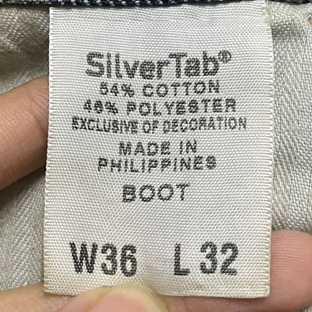 Levi's Very Rare Vintage Brand Levi’s SilverTab Bootcut Jeans 2000s Size US 36 / EU 52 - 13 Thumbnail
