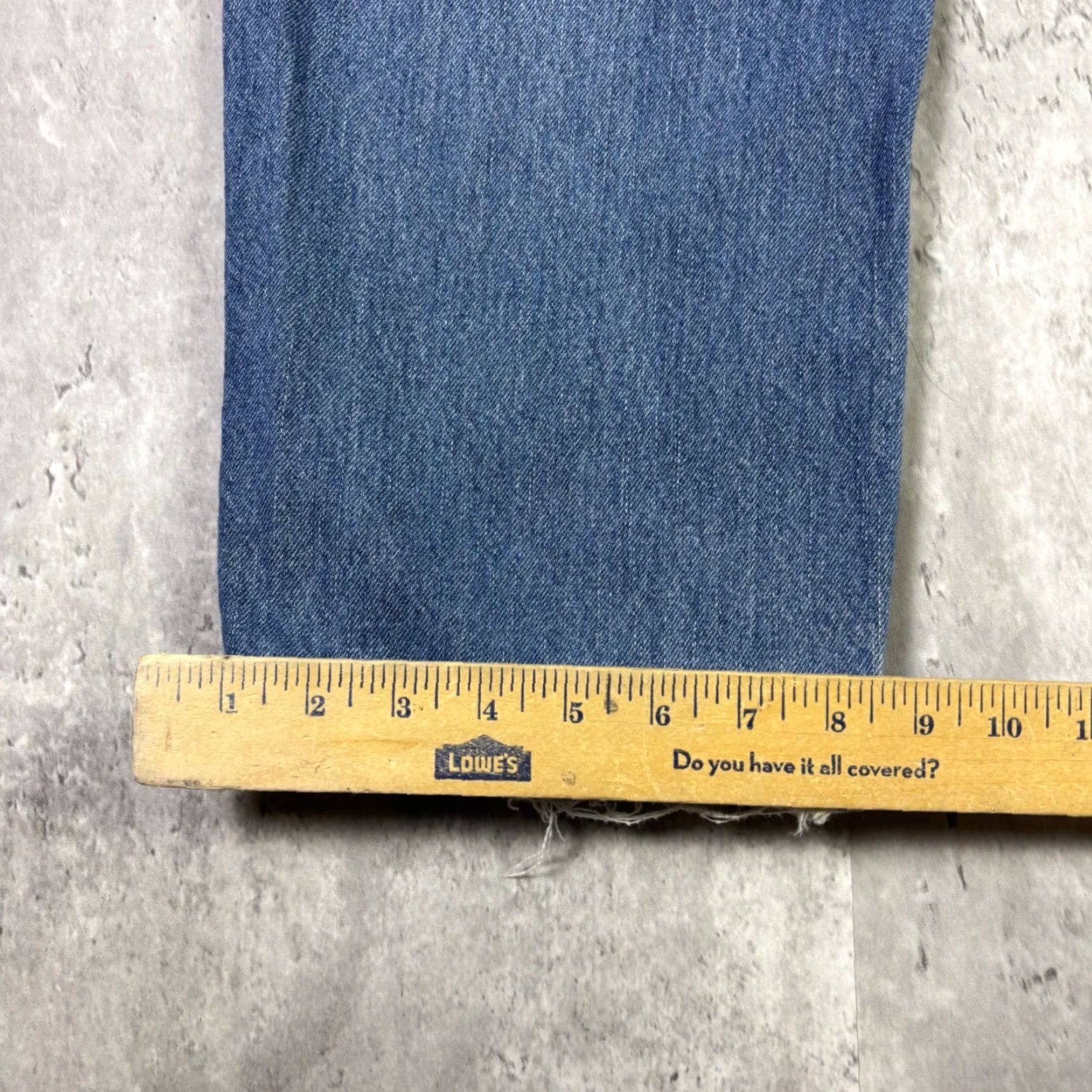 Levi's VINTAGE Levi's 550 Jeans Mens 34x30 Blue Denim Medium Wash Relaxed Fit Tapered Leg 5-Pocket Denim Size US 34 / EU 50 - 5 Thumbnail